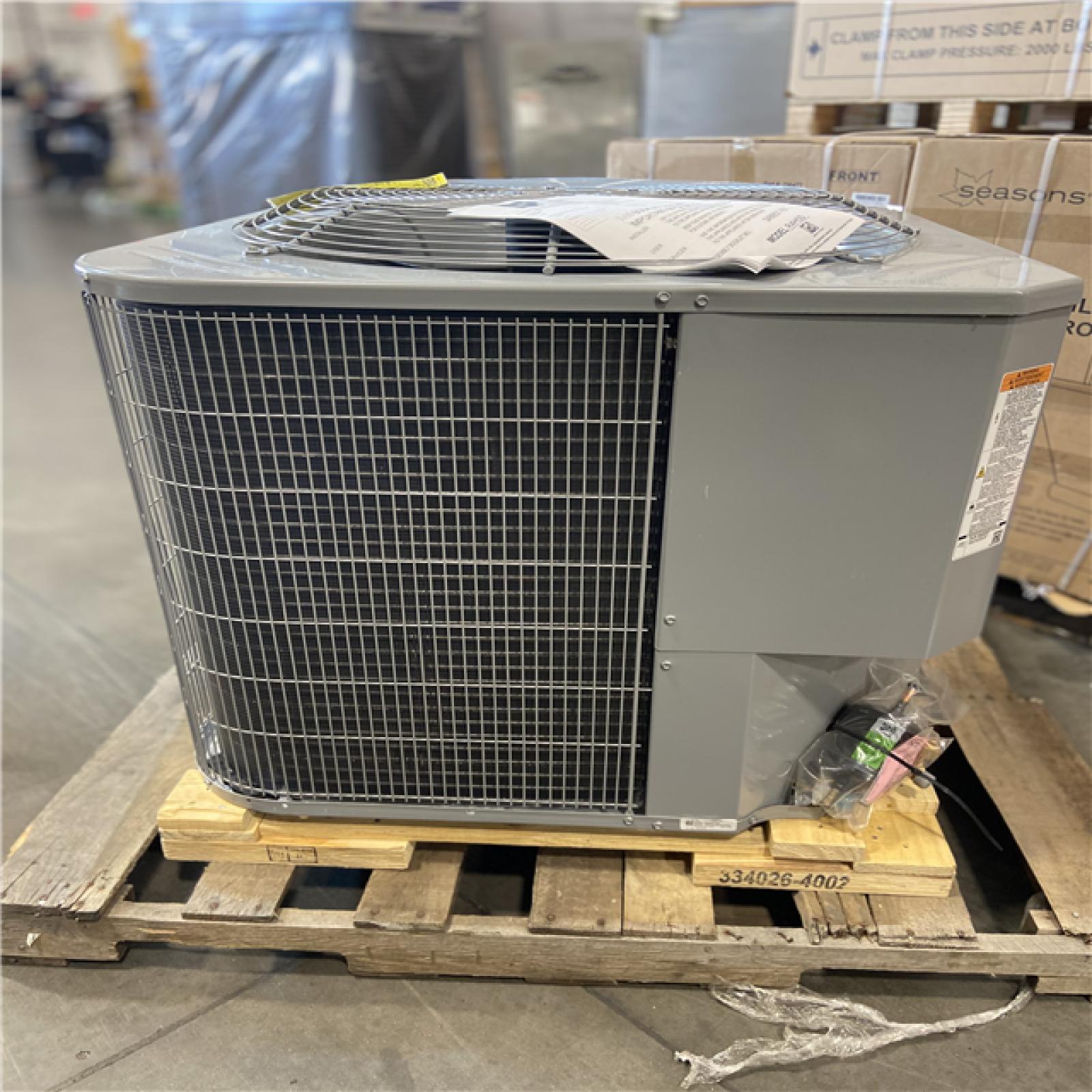 DALLAS LOCATION - Smartcomfort® by Carrier 2 Ton 14.3 Seer2 Heat Pump