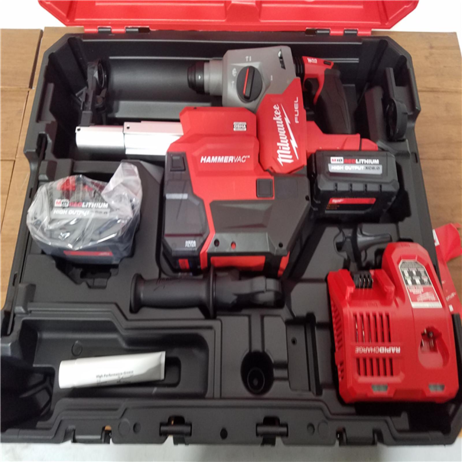 California NEW Milwaukee 1 SDS Plus Rotary Hammer & Hammervac Dedicated Dust Extractor Kit  Includes (2) Batteries  Charger & Hard Case