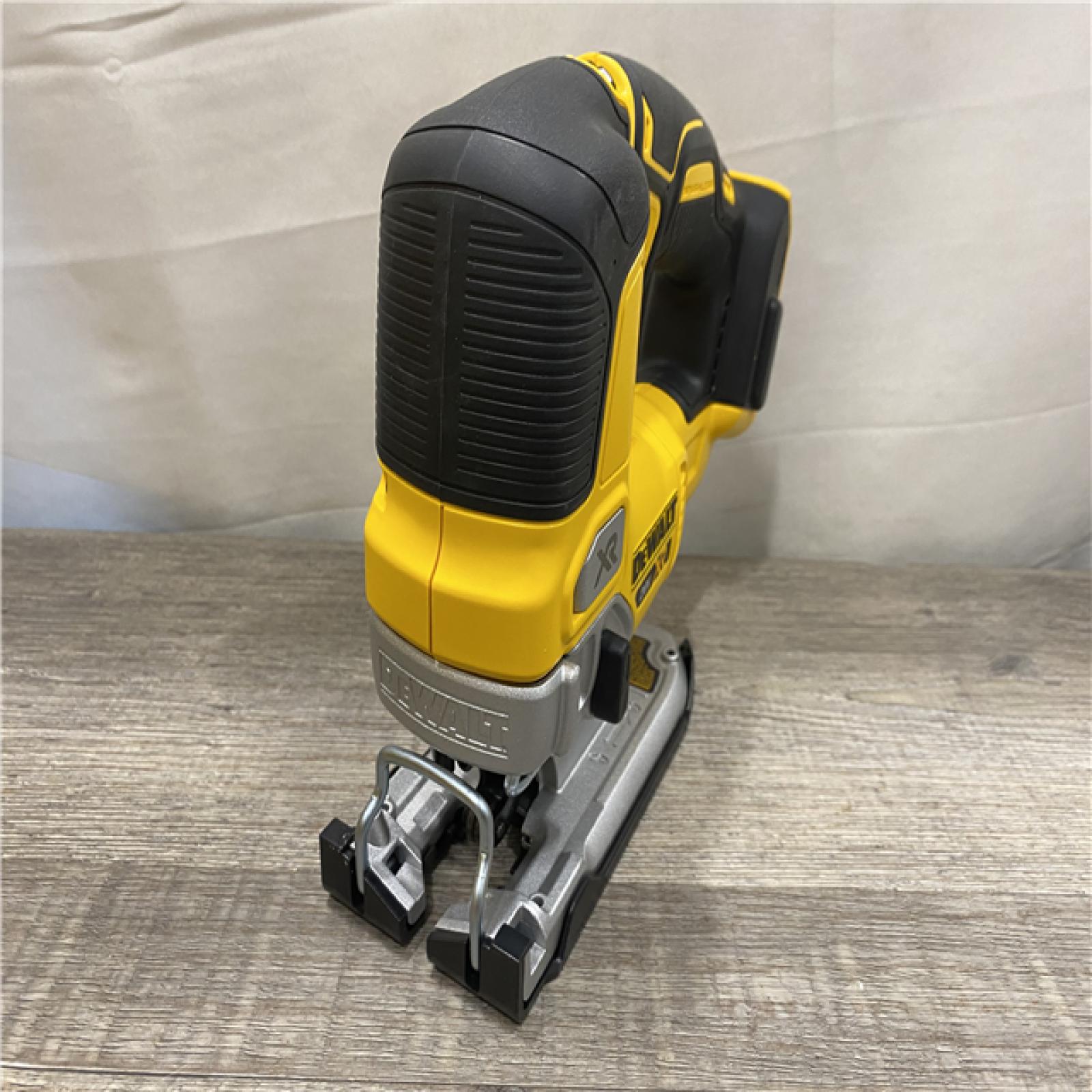 AS-IS DEWALT 20V MAX XR Cordless Brushless Jigsaw (Tool Only)