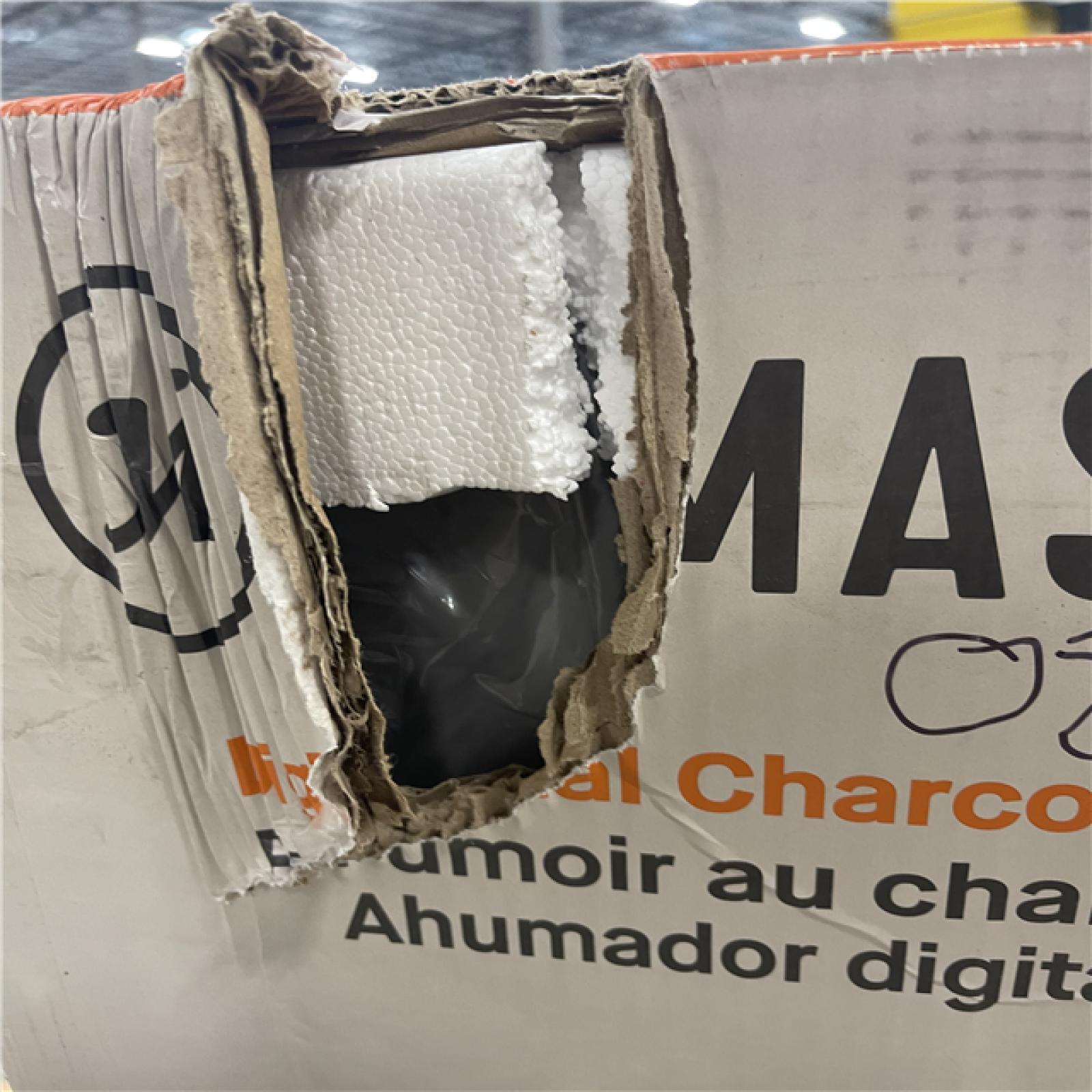 DALLAS LOCATION -Masterbuilt 40in. Digital Charcoal Smoker in Gray , 1320 sq. in. of Cooking Space