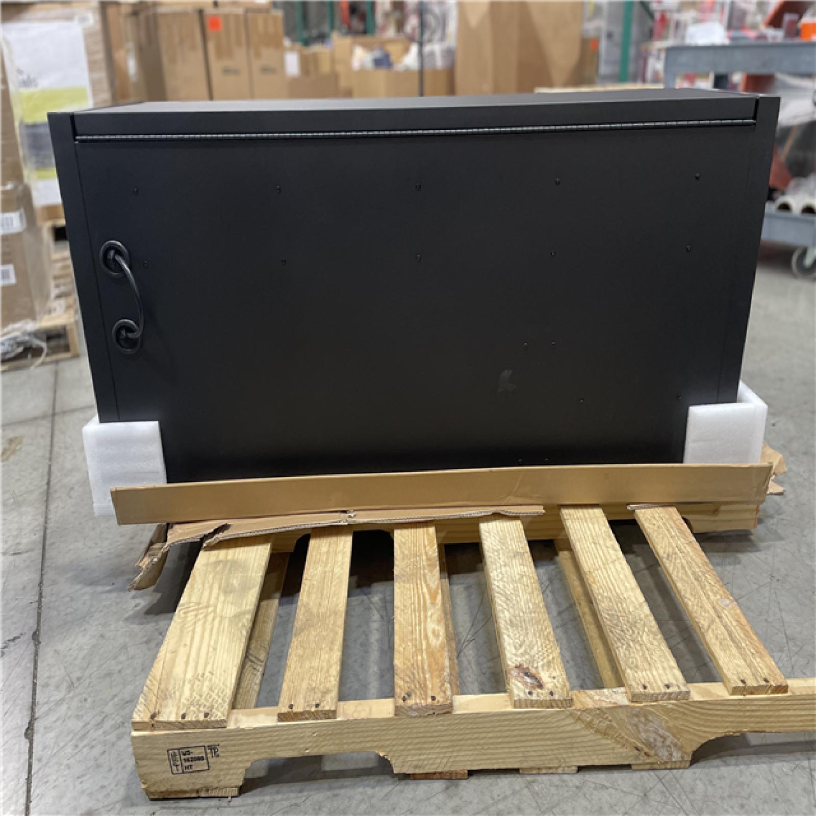 DALLAS LOCATION- AS-IS HUSKY Tool Storage 52 in. W Heavy Duty Matte Black Top Tool Chest