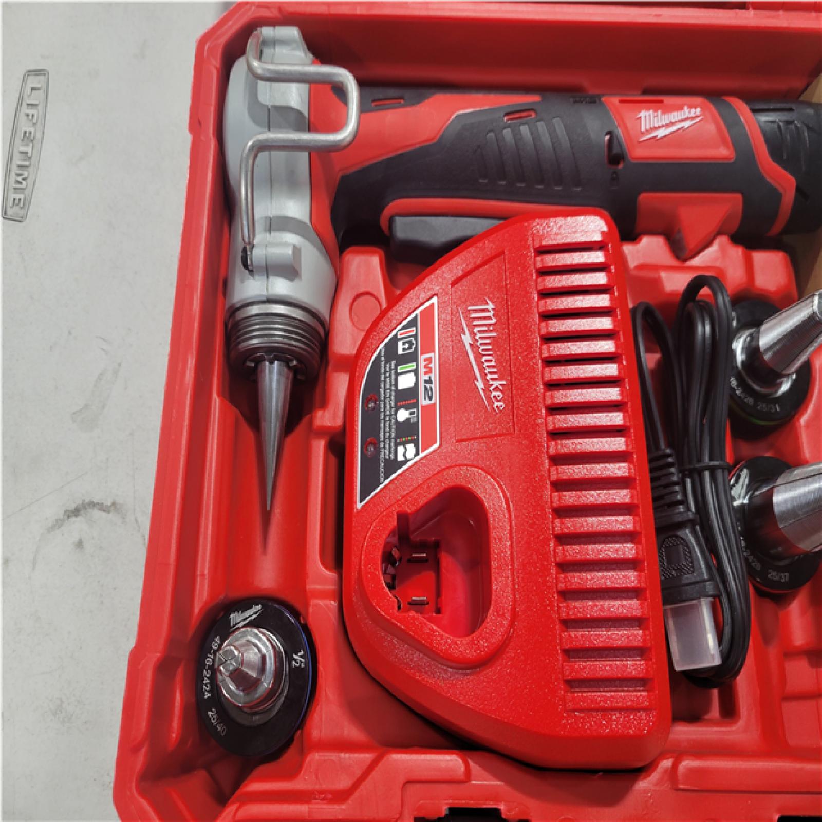 CALIFORNIA AS-IS MILWAUKEE M12 PEX EXPANDER KIT