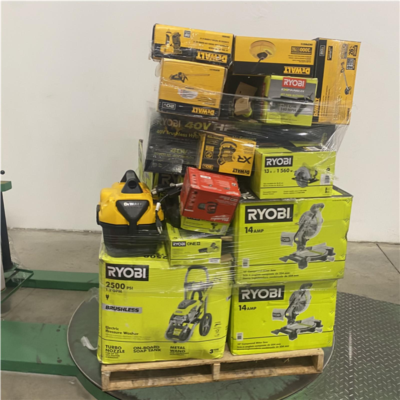 Dallas Location - As-Is Tool Pallet