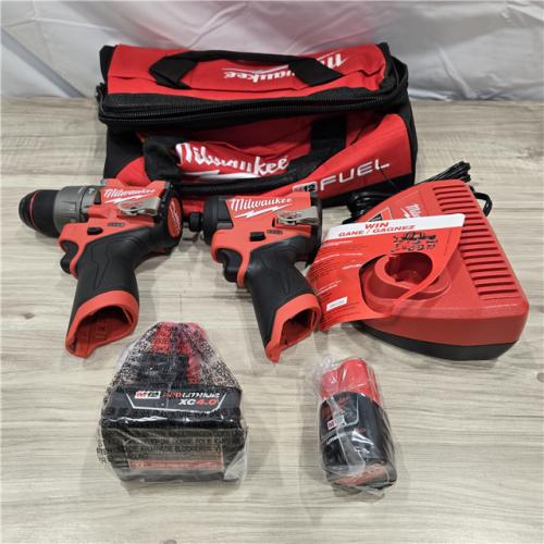 LIKE NEW! - Milwaukee 3497-22 12V Hammer Drill and Impact Driver Combo Kit