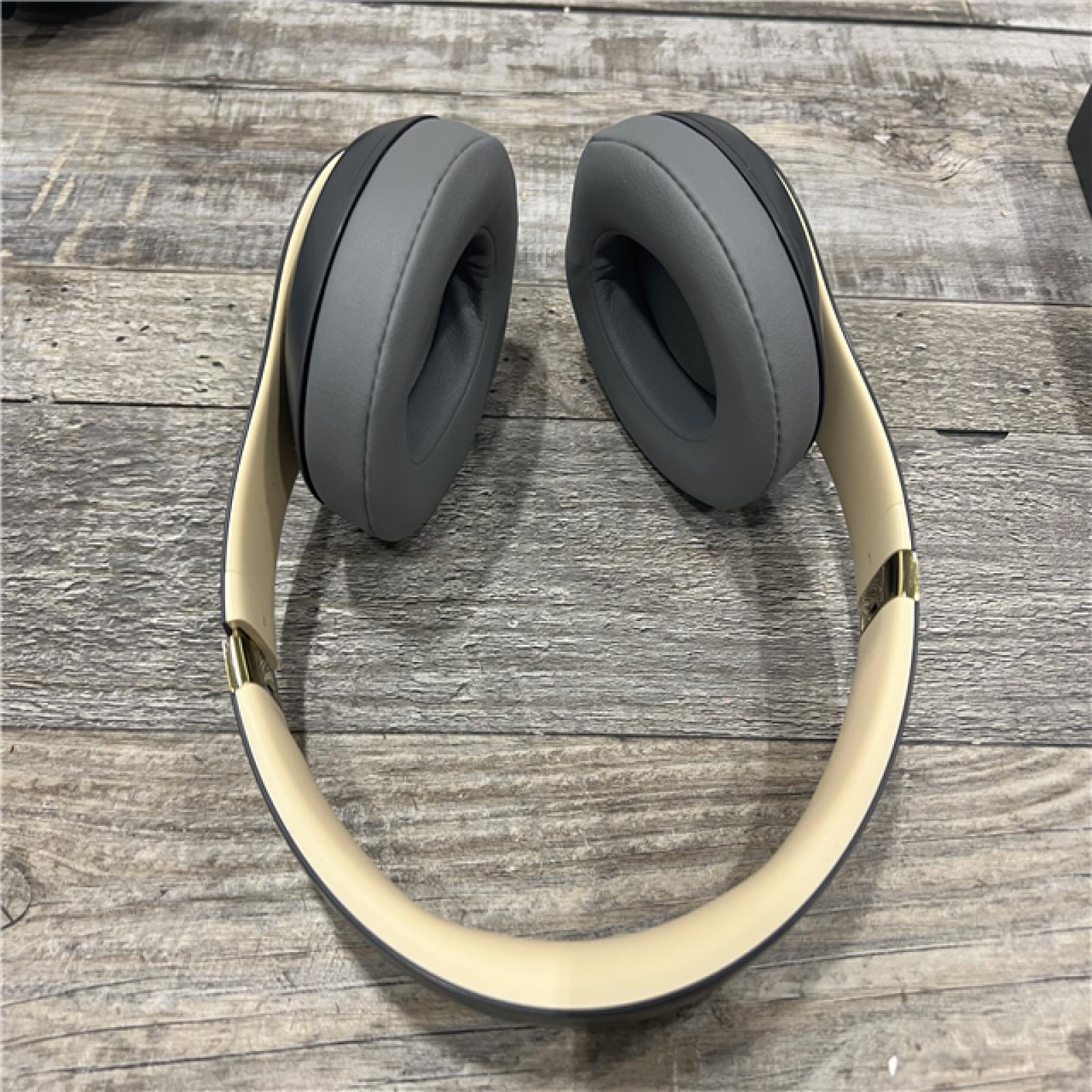 AS-IS Beats Studio3 Wireless Noise Cancelling Headphones- Shadow Gray