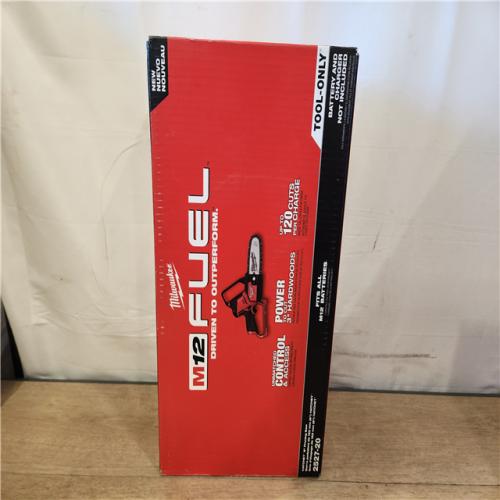 NEW- Milwaukee M12 FUEL 6 in. 12 V Battery Pruning Saw Tool Only