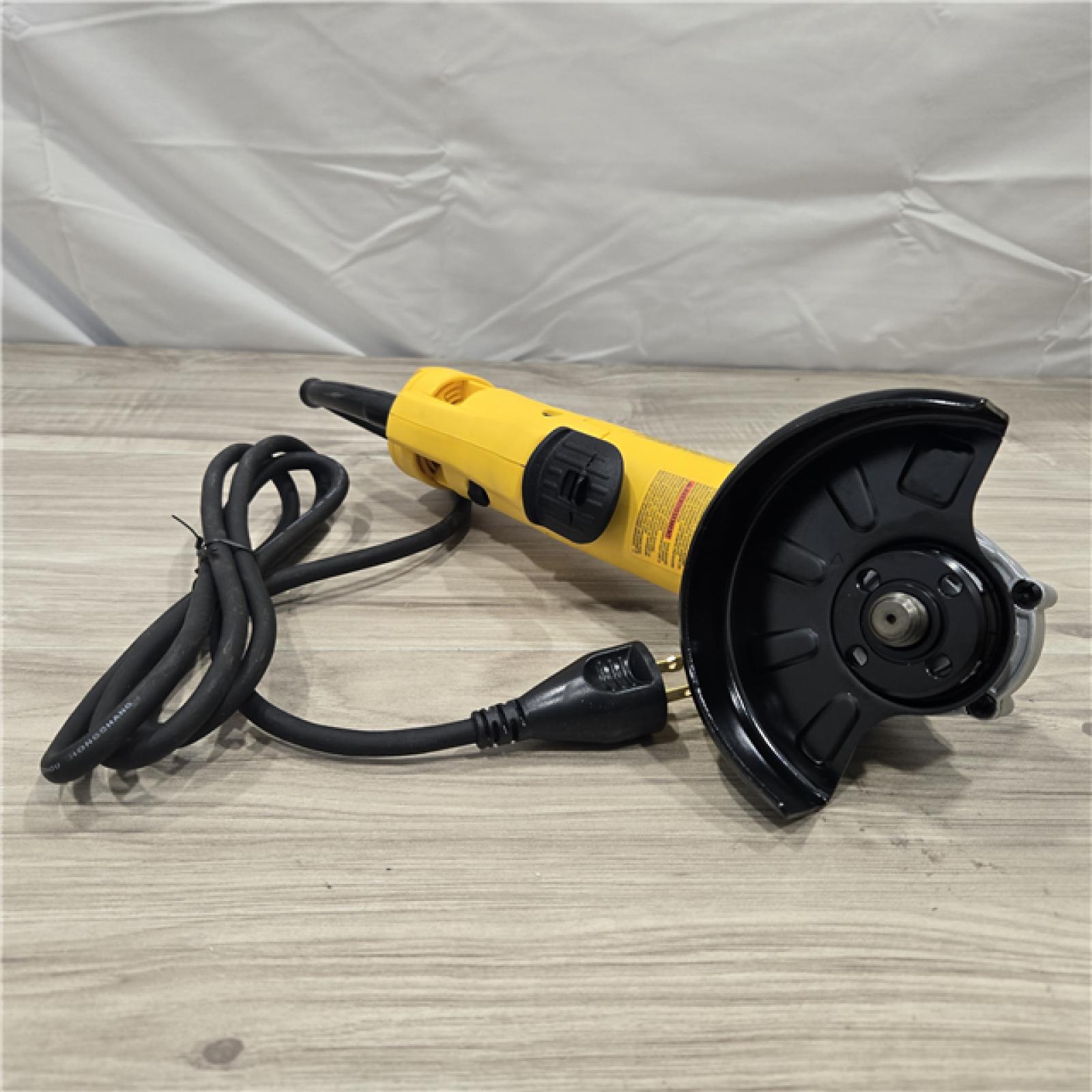 LIKE NEW! - DEWALT 11 Amp Corded 4.5 in. Small Angle Grinder