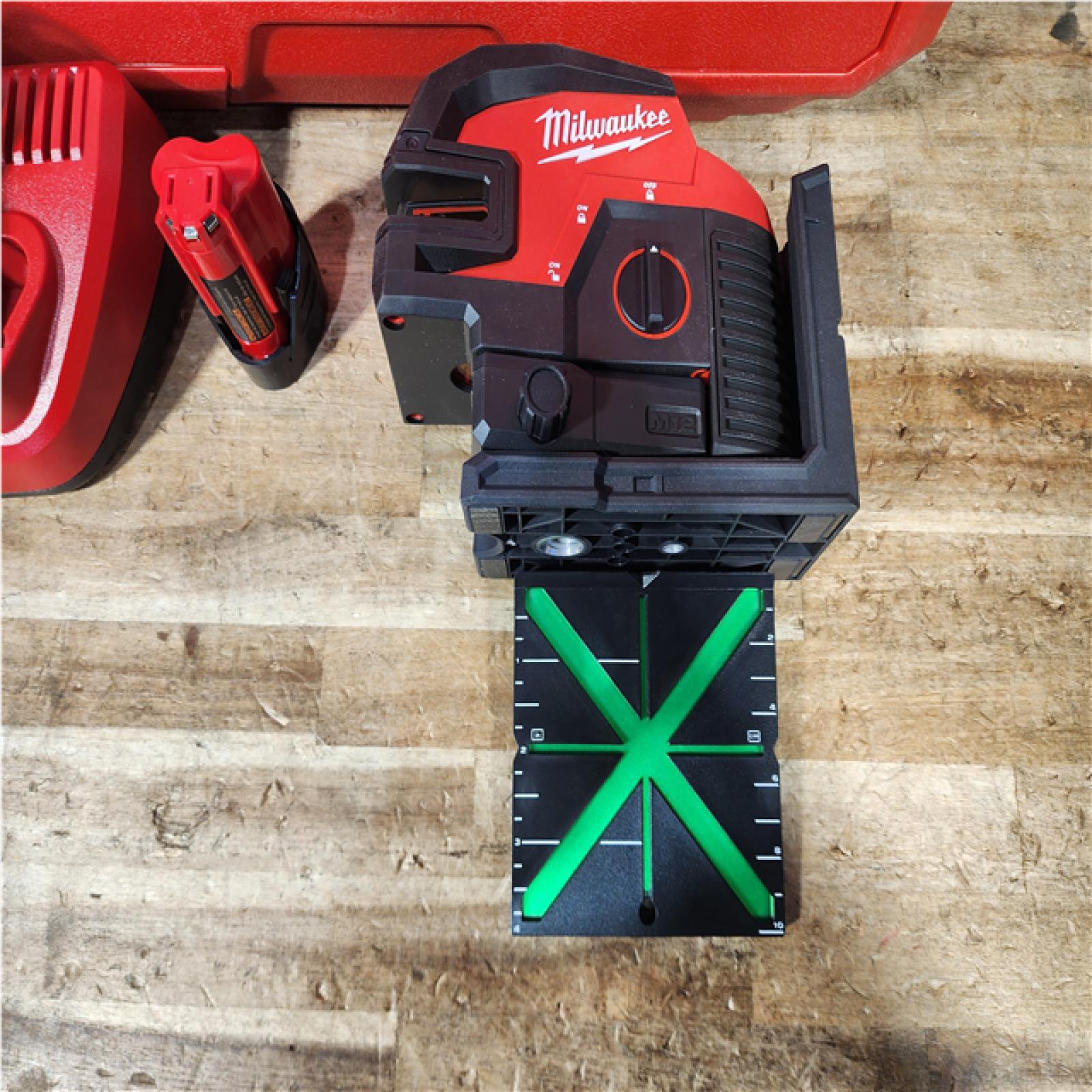 HOUSTON LOCATION - AS - IS Milwaukee 12-Volt Lithium-Ion Cordless Green Cross Line and 4-Points Laser Level Kit
