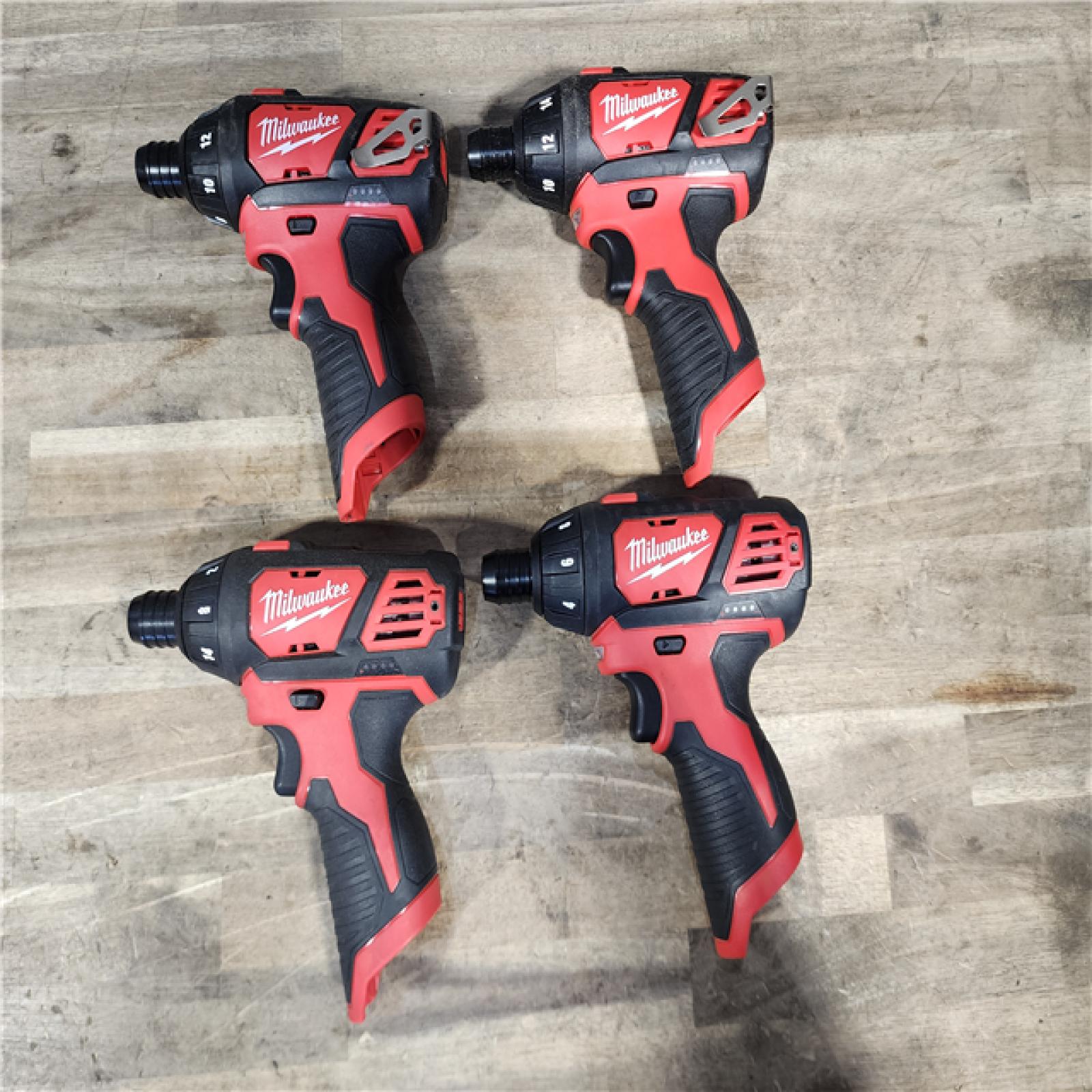 HOUSTON LOCATION - AS-IS MILWAUKEE 4 TOOL COMBO KIT W/ (2) BATTERY & CHARGER