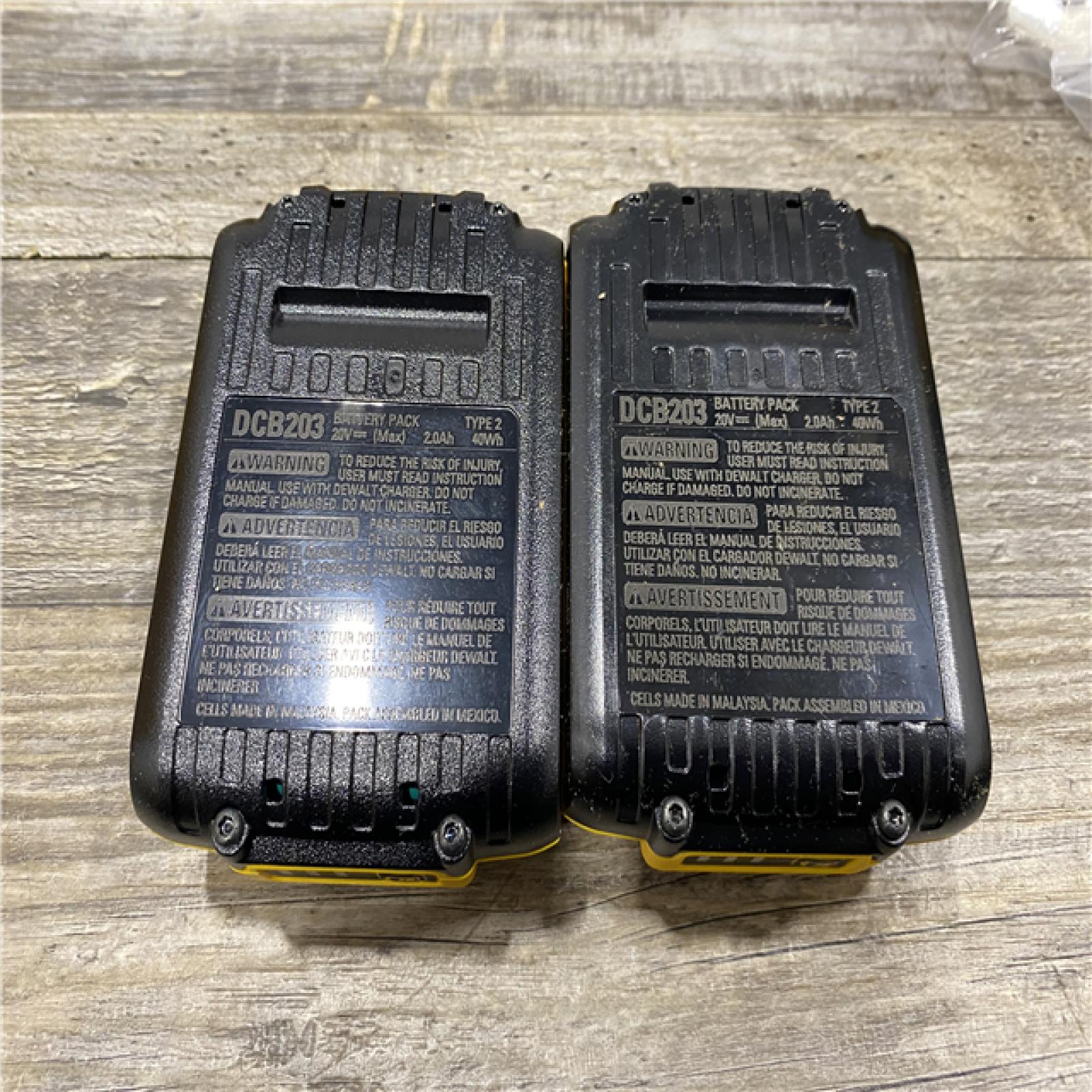 AS-IS DEWALT ATOMIC 20-Volt MAX Lithium-Ion Cordless Combo Kit