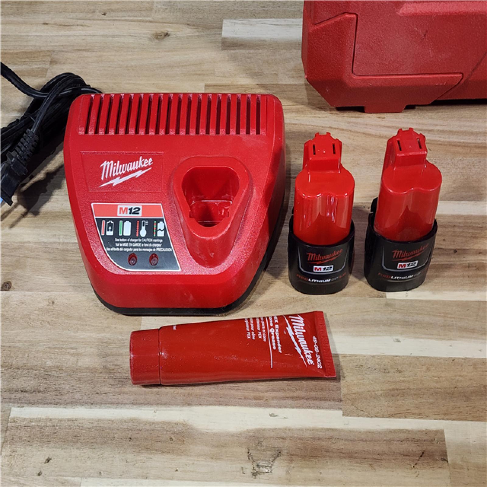 HOUSTON LOCATION - AS-IS M12 12-Volt Lithium-Ion Cordless PEX Expansion Tool Kit with (2) 1.5 Ah Batteries  (3) Expansion Heads and Hard Case