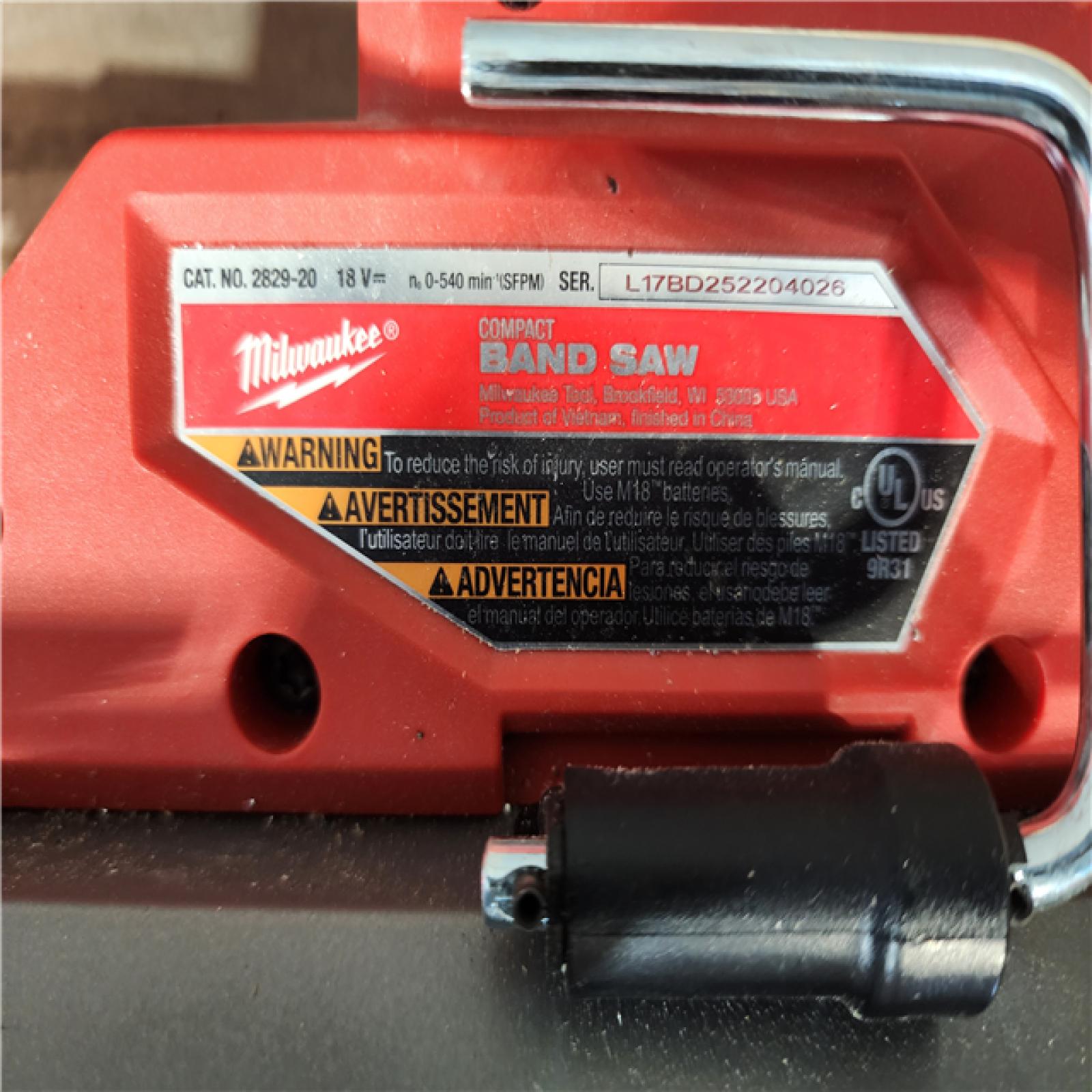 HOUSTON LOCATION - AS-IS Milwaukee FUEL 18V Lithium-Ion Brushless Cordless Compact Bandsaw (Tool-Only)