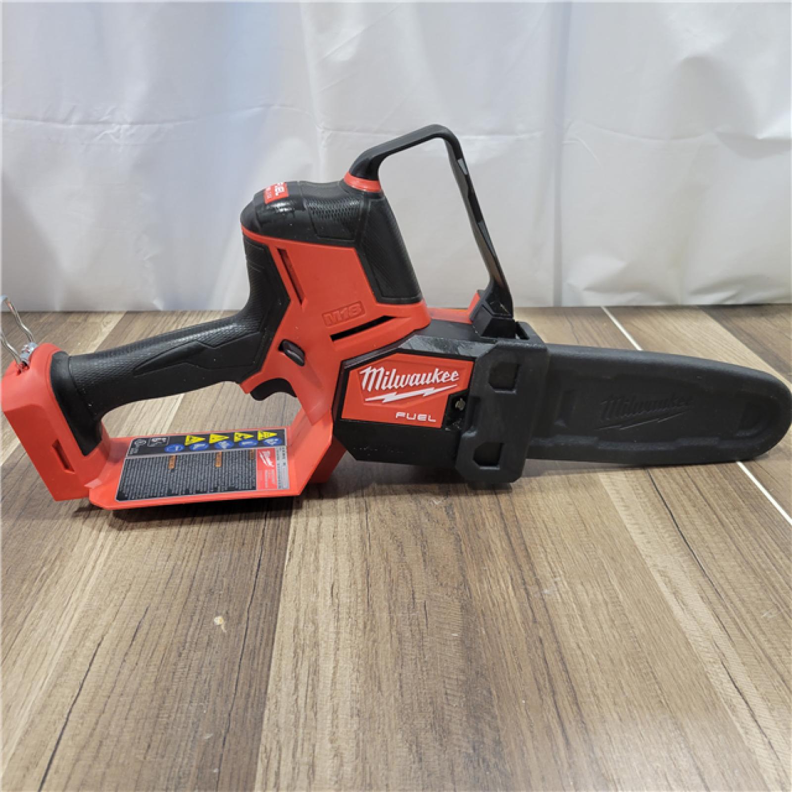 AS-IS Milwaukee M18 FUEL 8 in. 18V Lithium-Ion Brushless HATCHET Pruning Saw Kit with 6Ah High Output Battery and Charger