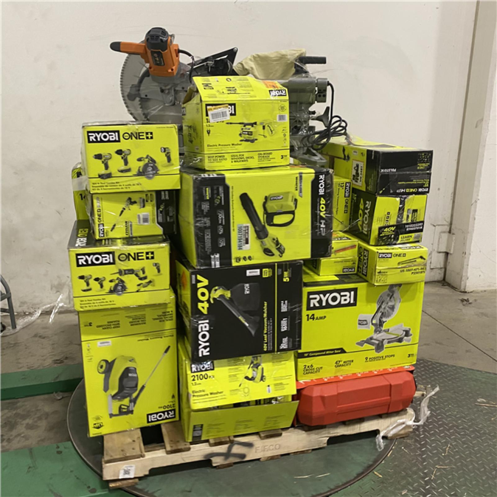 Dallas Location - As-Is Tool Pallet