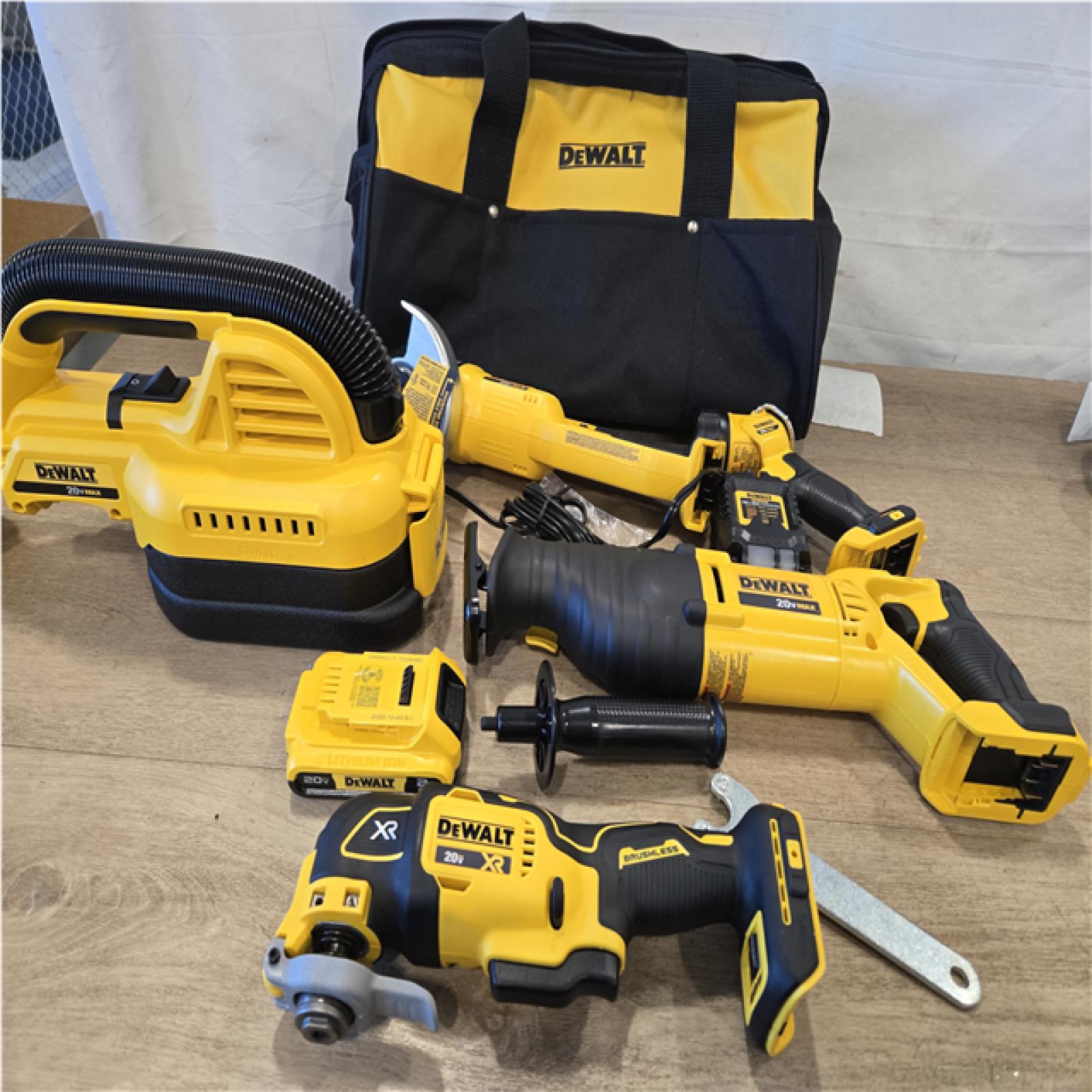 AS-IS DEWALT 20-Volt Max Lithium-Ion (10-Tool) Cordless Combo Kit