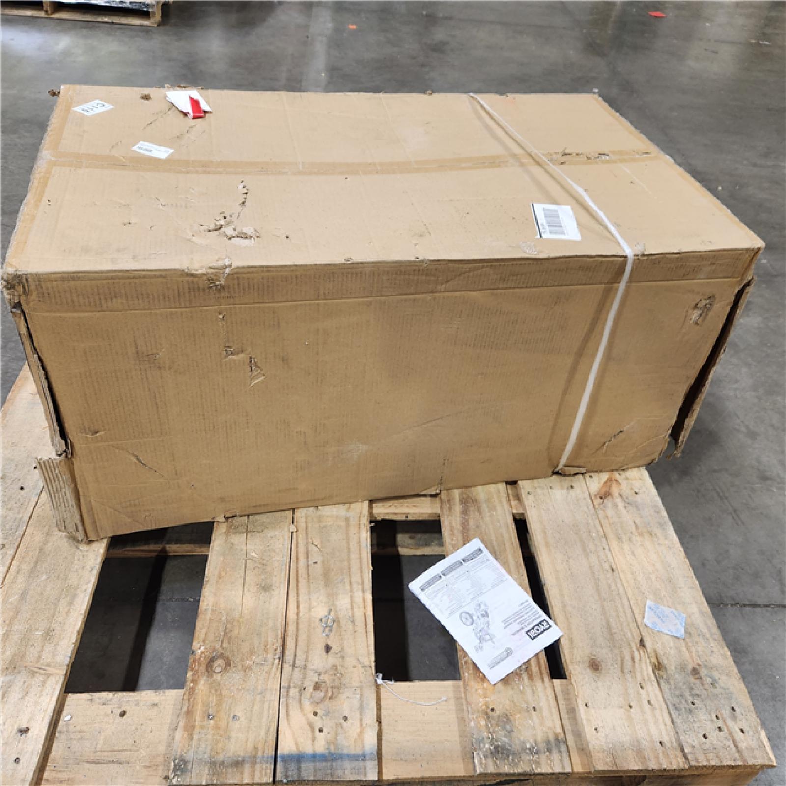 NEW- Milwaukee M18 FUEL Brushless Cordless 21 in. Walk Behind Dual Battery Self-Propelled Mower Kit