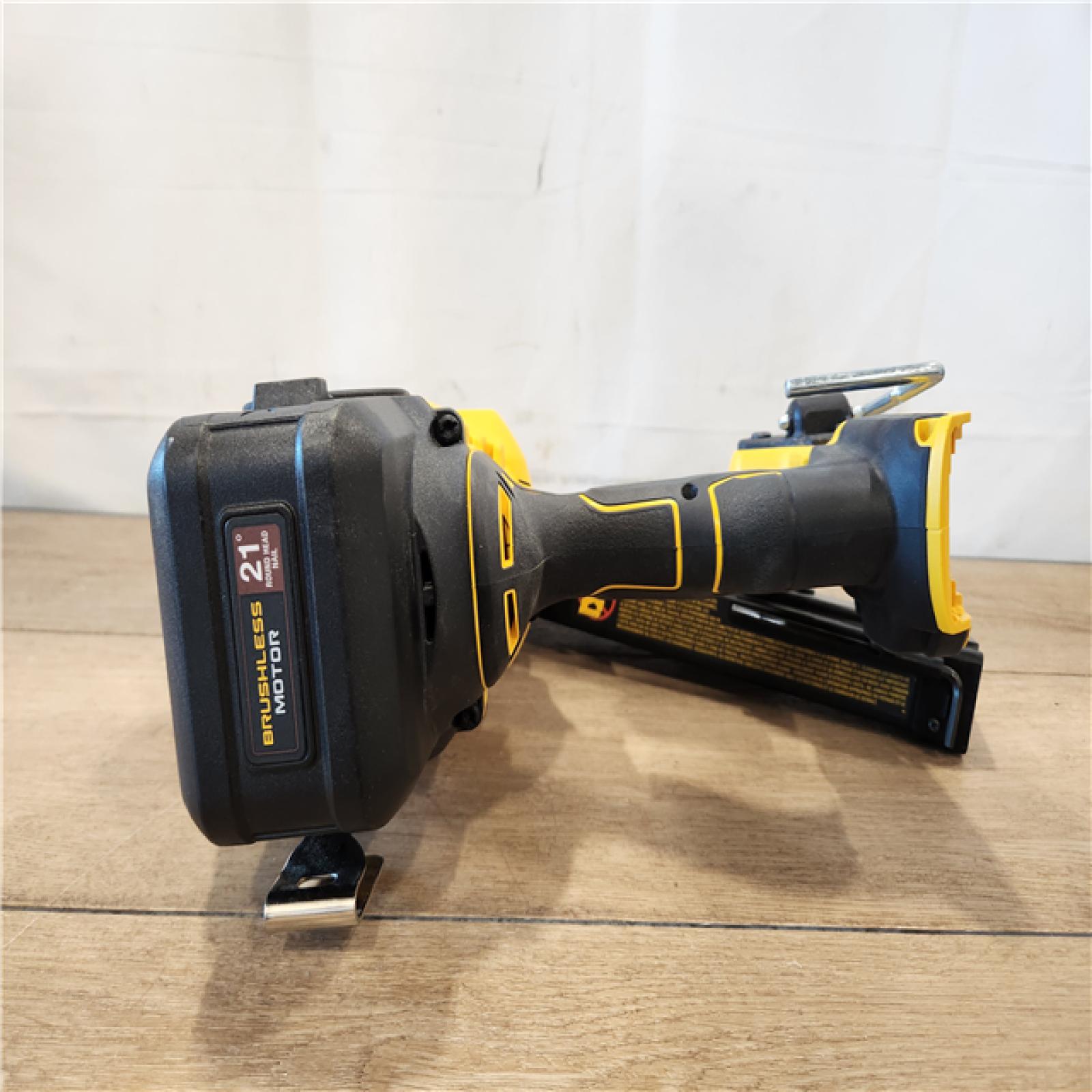 AS-IS- DEWALT 20-Volt 21° Cordless Framing Nailer (Tool-Only)