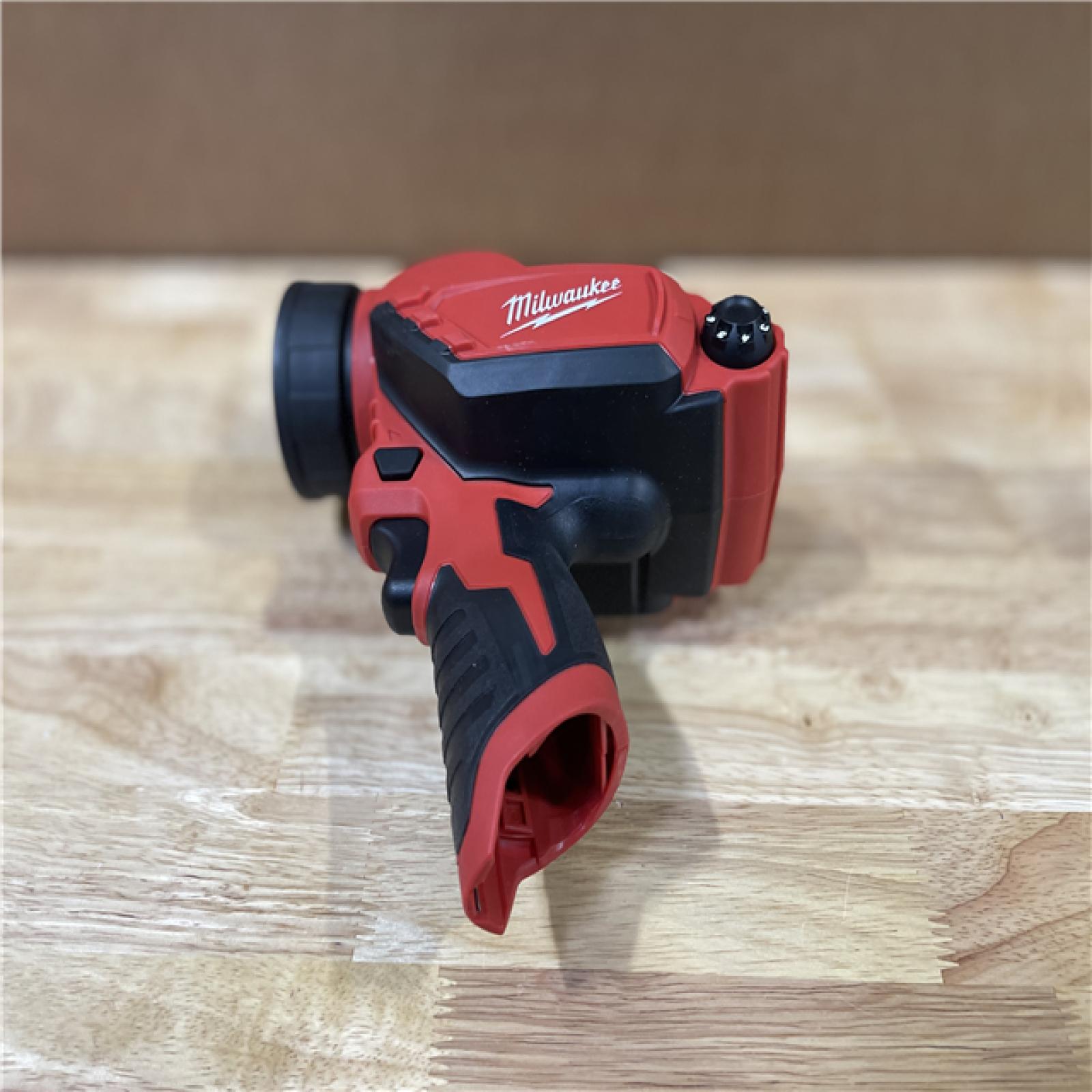 AS-IS Milwaukee M12 12V Cordless 20 Oz. Aluminum Barrel Adhesive and Caulk Gun Kit