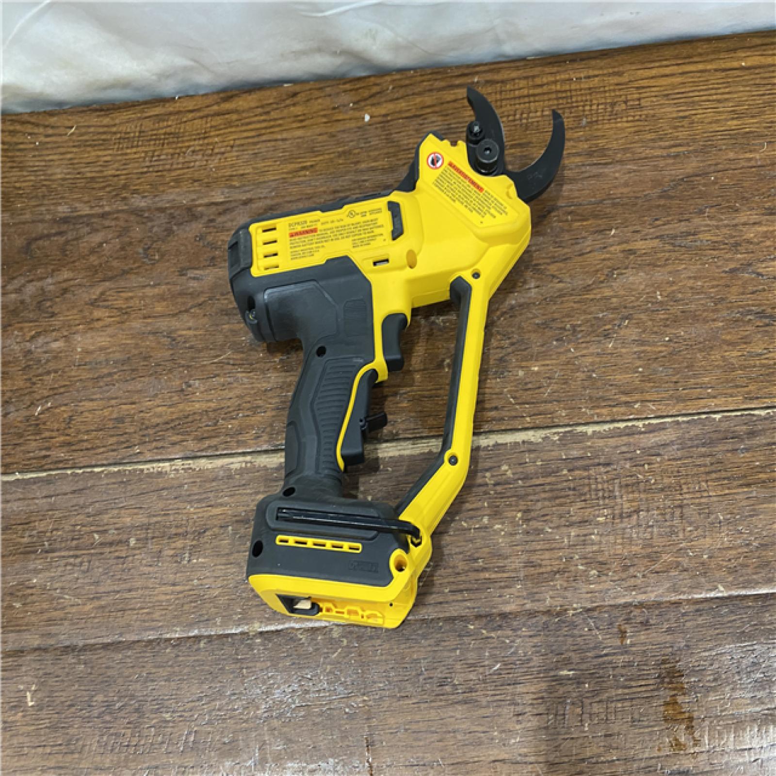 AS-IS DeWalt Cordless Pruner