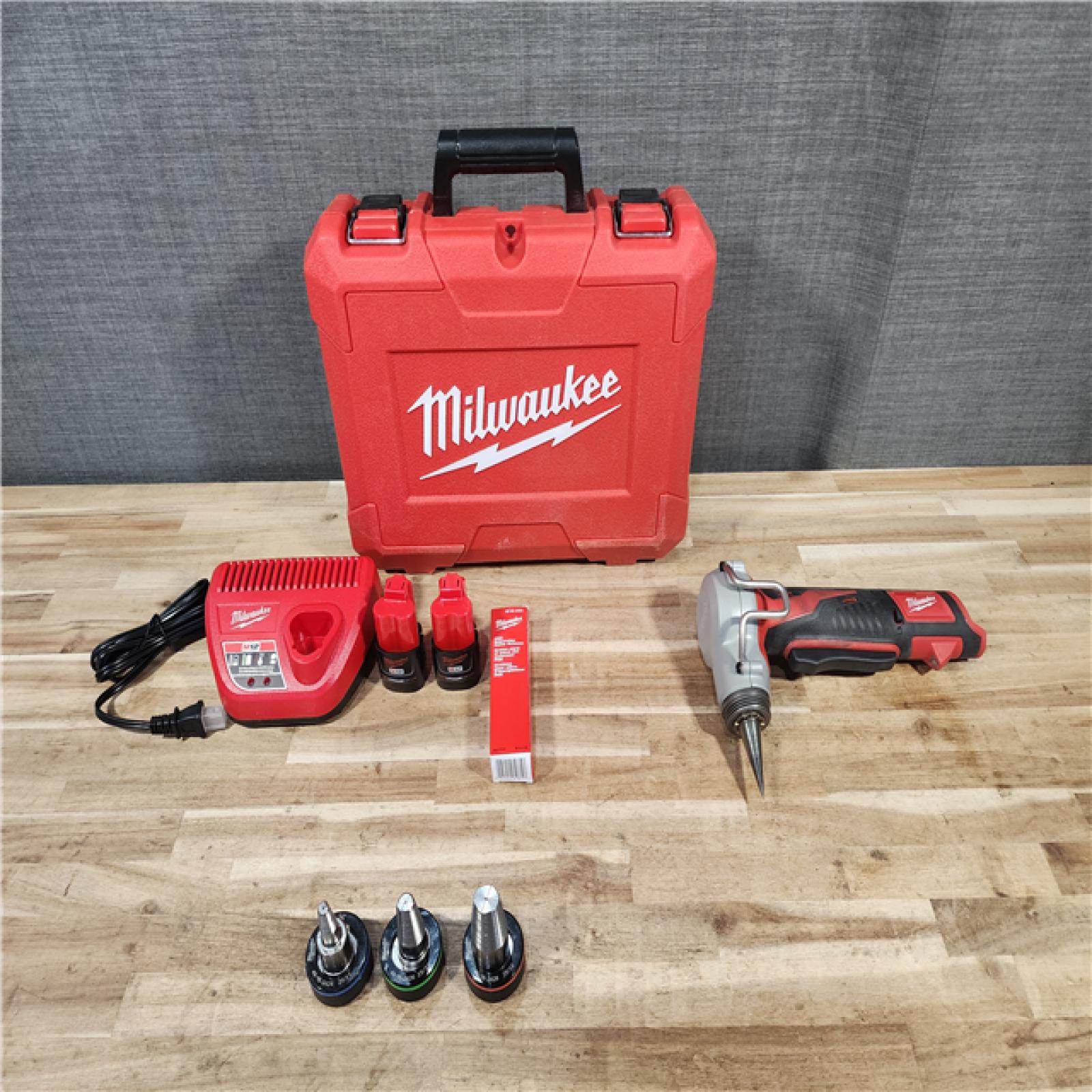 HOUSTON LOCATION - AS-IS M12 12-Volt Lithium-Ion Cordless PEX Expansion Tool Kit with (2) 1.5 Ah Batteries  (3) Expansion Heads and Hard Case