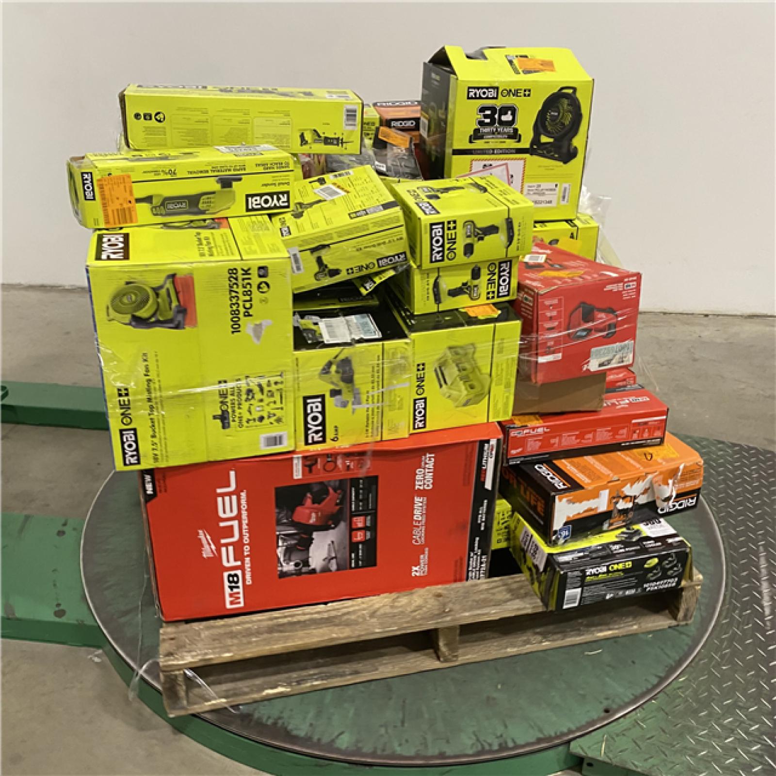 Dallas Location - As-Is Tool Pallet