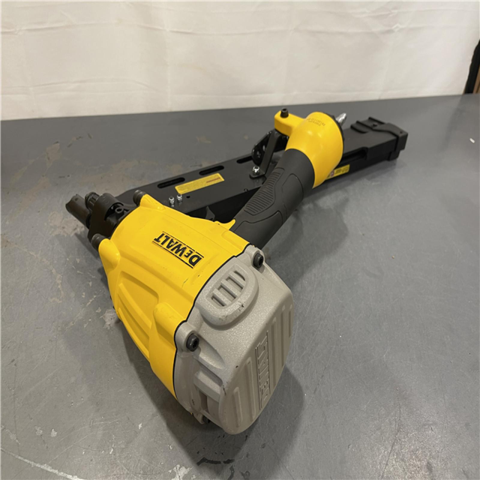 AS-IS - DeWalt Pneumatic 21-Degree Collated Corded Framing Nailer