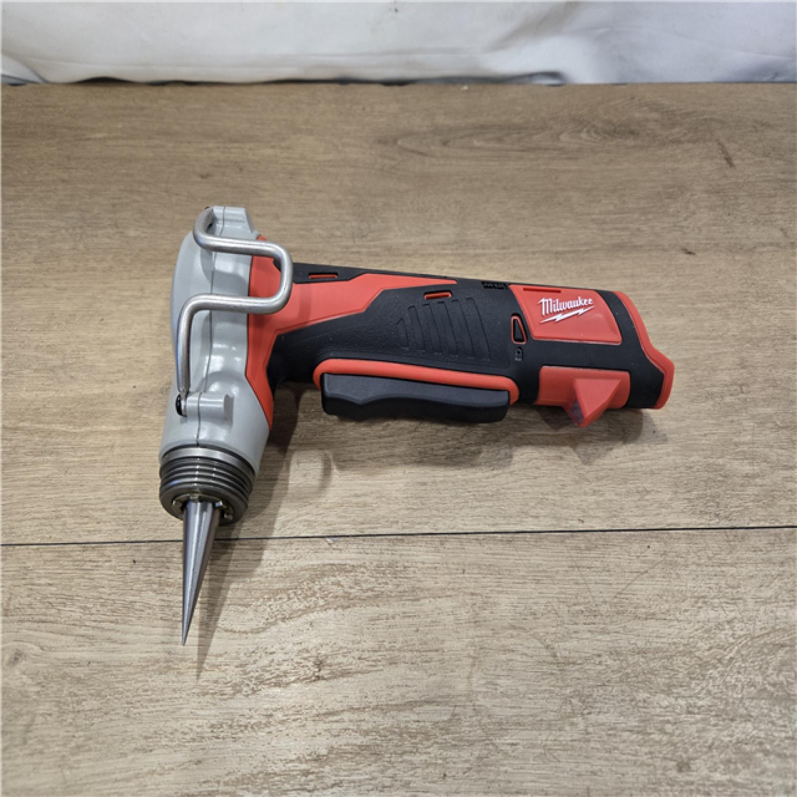 AS-IS Milwaukee Cordless PEX Expansion Tool Kit