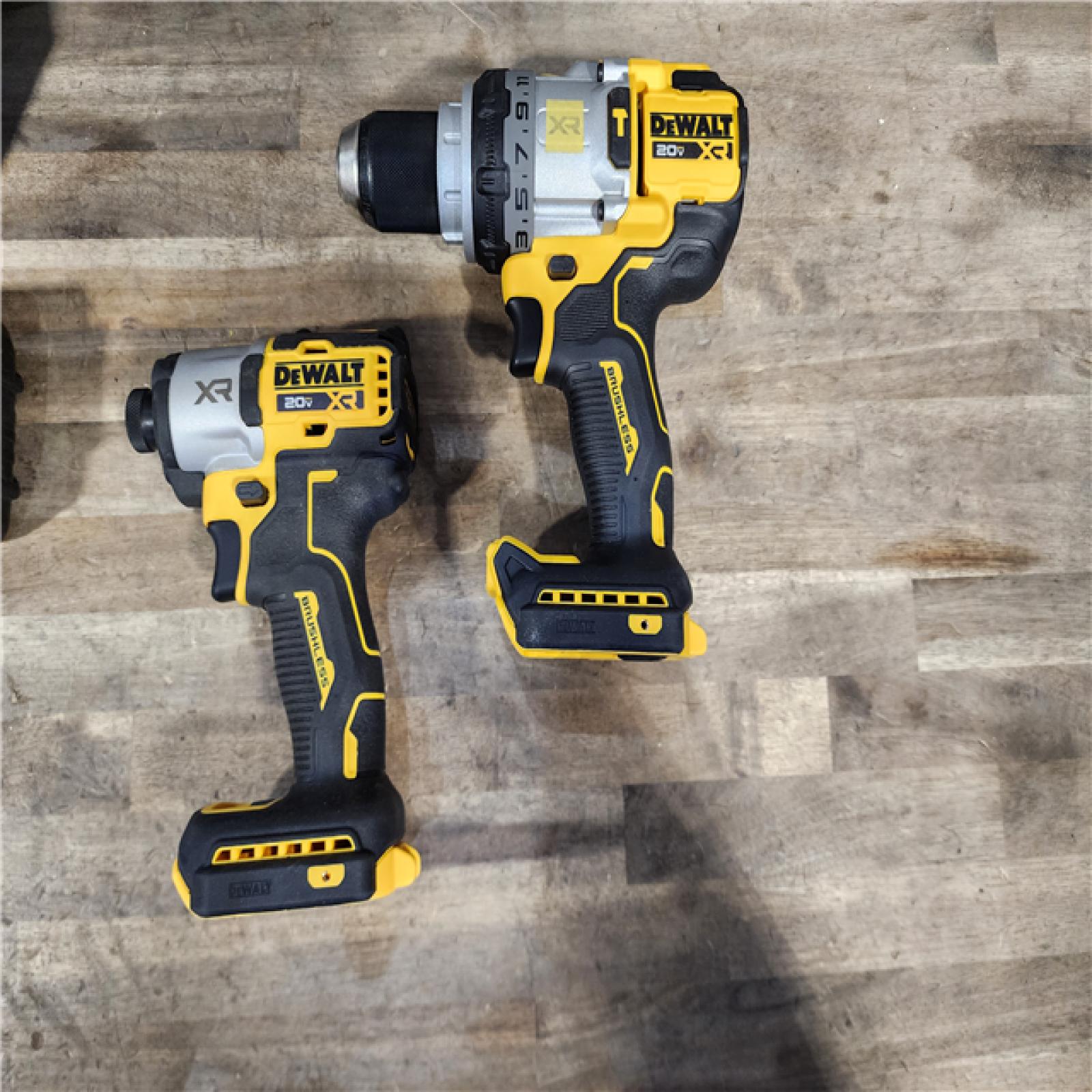 HOUSTON LOCATION - AS-IS DeWalt 20V MAX XR Cordless Brushless 2 Tool Hammer Drill and Impact Driver Kit
