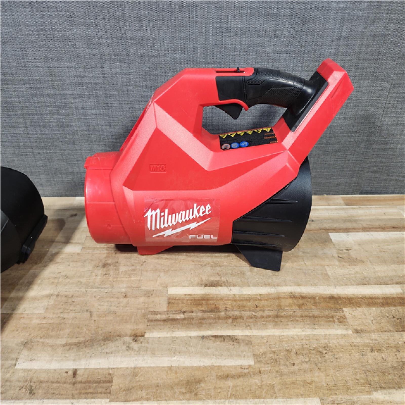 HOUSTON LOCATION - AS - IS Milwaukee FUEL 120 MPH 500 CFM 18V Lithium-Ion Brushless Cordless Handheld Blower (Tool-Only)