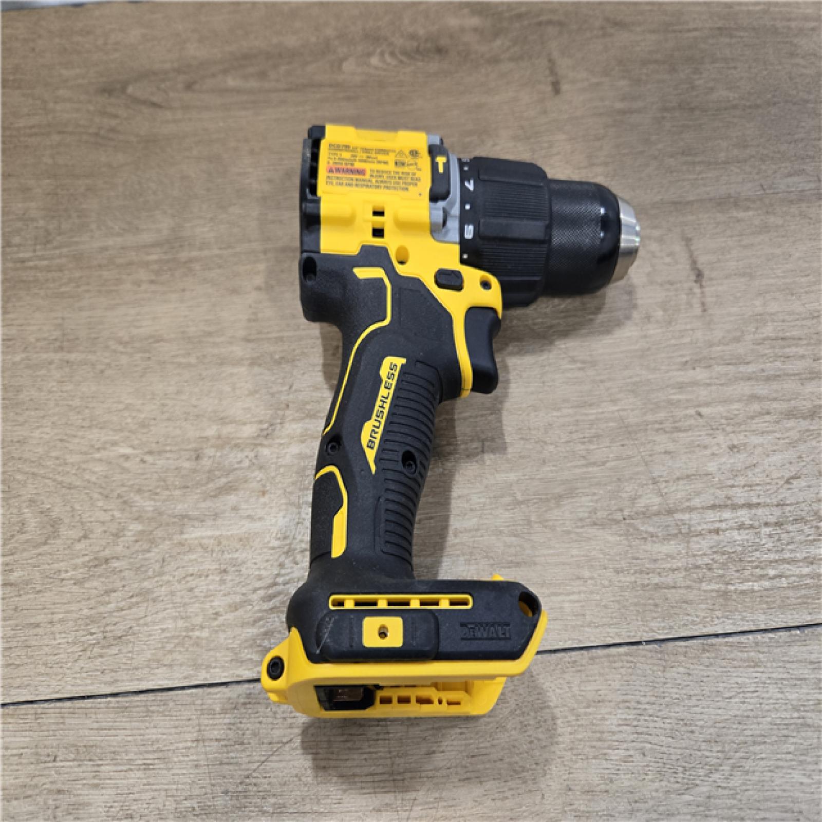 AS-IS DEWALT ATOMIC 20V Cordless 1/2 in. Hammer Drill Kit