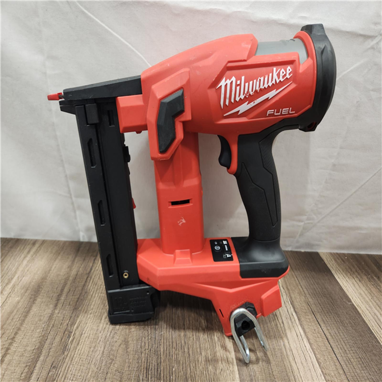 AS-IS- MILWAUKEE FUEL 18V Cordless 18-Gauge 1/4 in. Narrow Crown Stapler (Tool-Only)