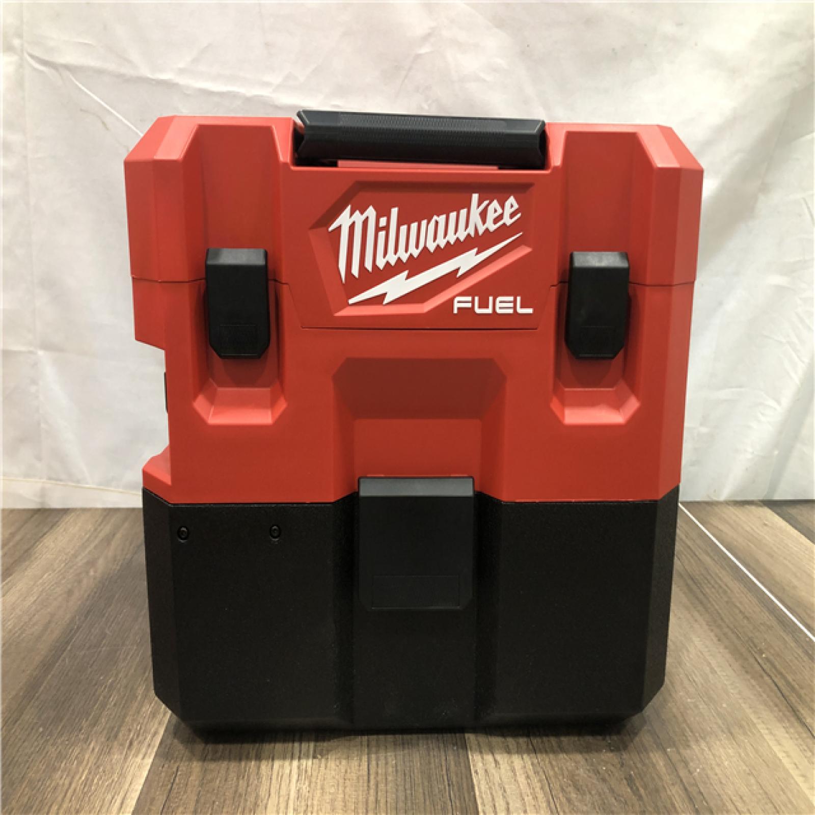 AS-IS Milwaukee FUEL 12-Volt Lithium-Ion Cordless 1.6 Gal. Wet/Dry Vacuum (Vacuum-Only)