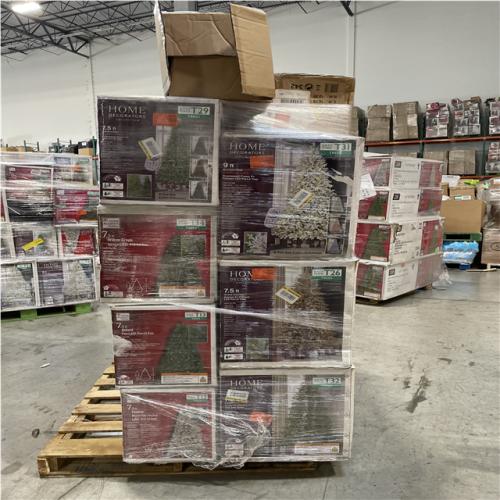 DALLAS LOCATION -AS-IS MIXED CHRISTMAS TREE PALLET