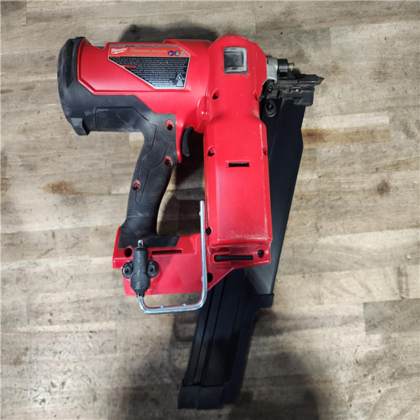HOUSTON LOCATION - AS-IS Milwaukee 2744-20 M18 FUEL 3-1/2 in. 18V 21-Degree Lithium-Ion Brushless Cordless Framing Nailer (Tool-Only)