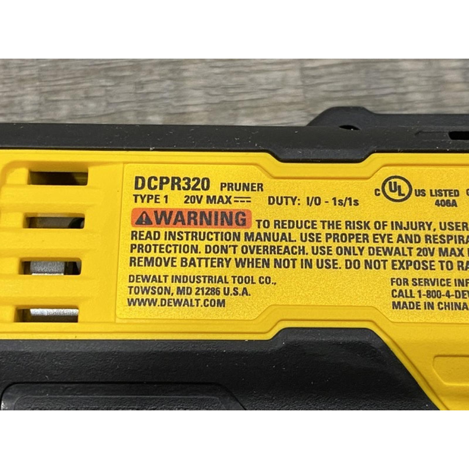 AS-IS DEWALT 20V MAX Cordless Battery Powered Pruner Kit