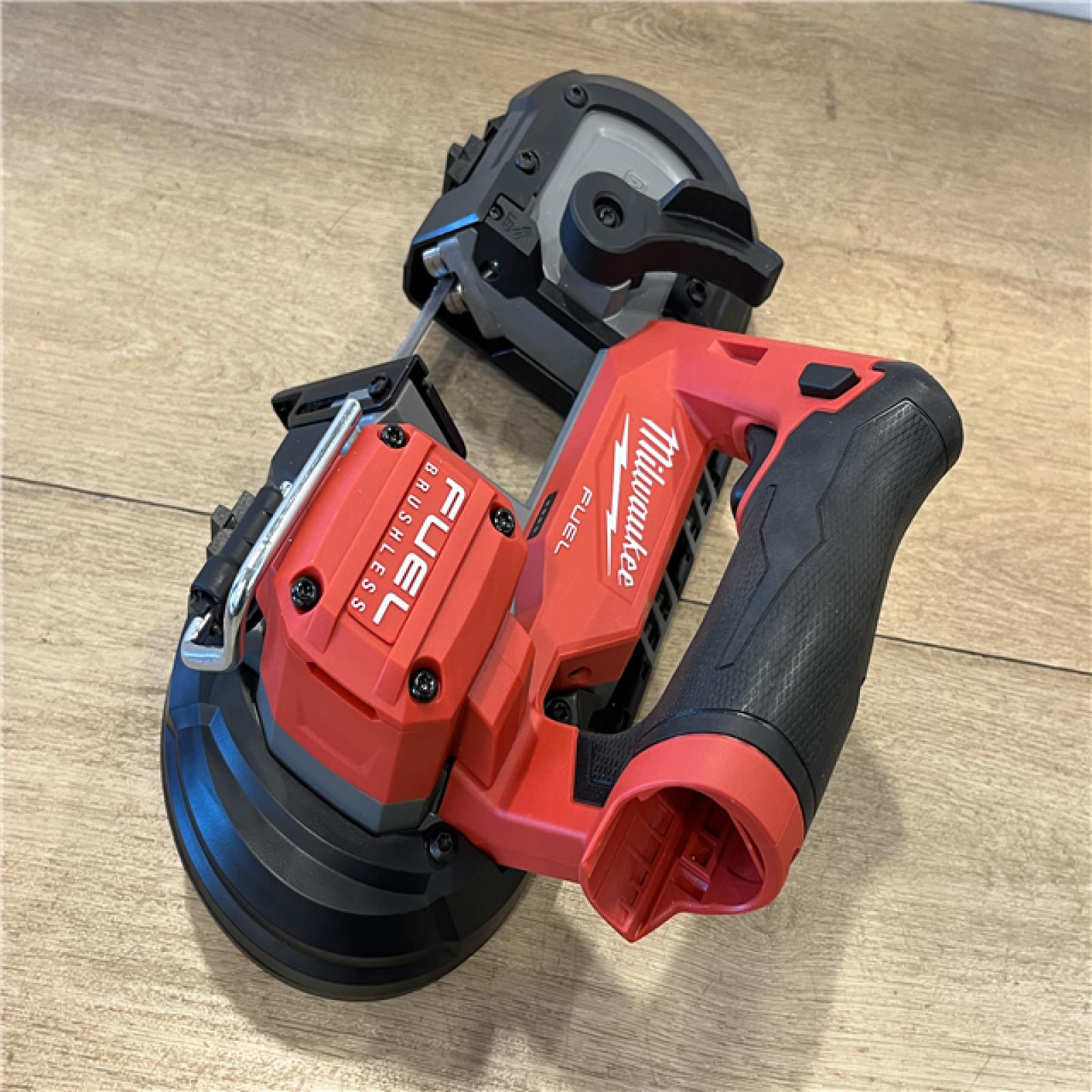 AS-IS Milwaukee FUEL 12V Lithium-Ion Cordless Compact Band Saw (Tool-Only)
