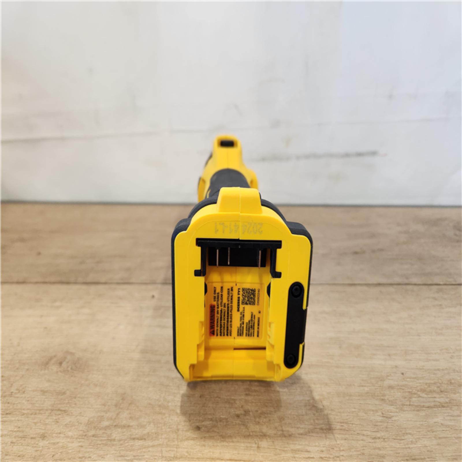 AS-IS- DEWALT 20V MAX Cordless Cut Out Tool