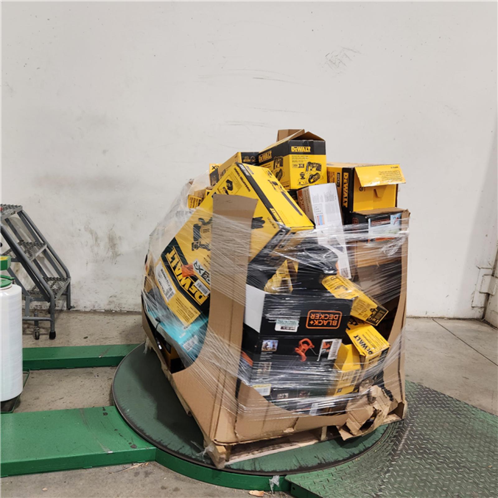 Dallas Location - As-Is DEWALT Tool Pallet