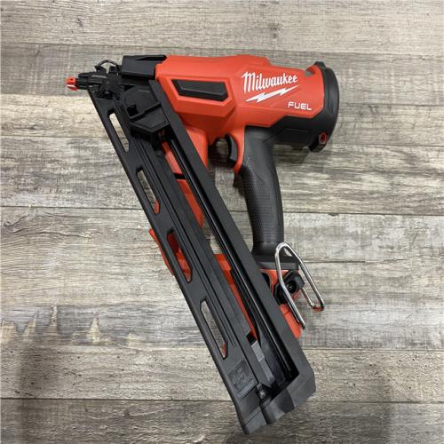 AS-IS Milwaukee FUEL 18-Volt Lithium-Ion Brushless Cordless Gen II 15-Gauge Angled Finish Nailer (Tool-Only)