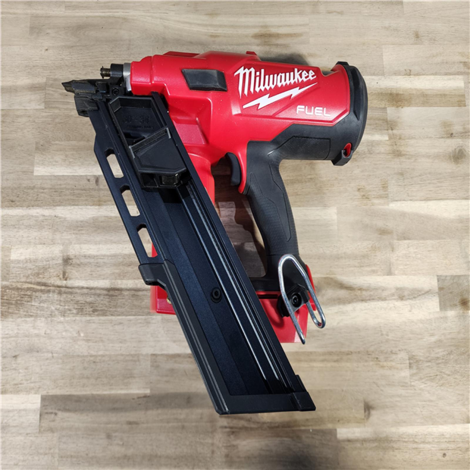 HOUSTON LOCATION - AS-IS M18 FUEL 3-1/2 in. 18-Volt 30-Degree Lithium-Ion Brushless Cordless Framing Nailer (Tool-Only)