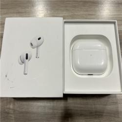 AirPods Pro (2nd Generation) with MagSafe Case