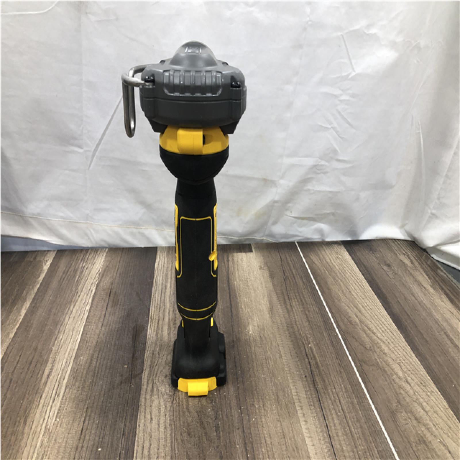 AS-IS DEWALT 20-Volt MAX XR 1-1/2 in. PEX Expander Kit