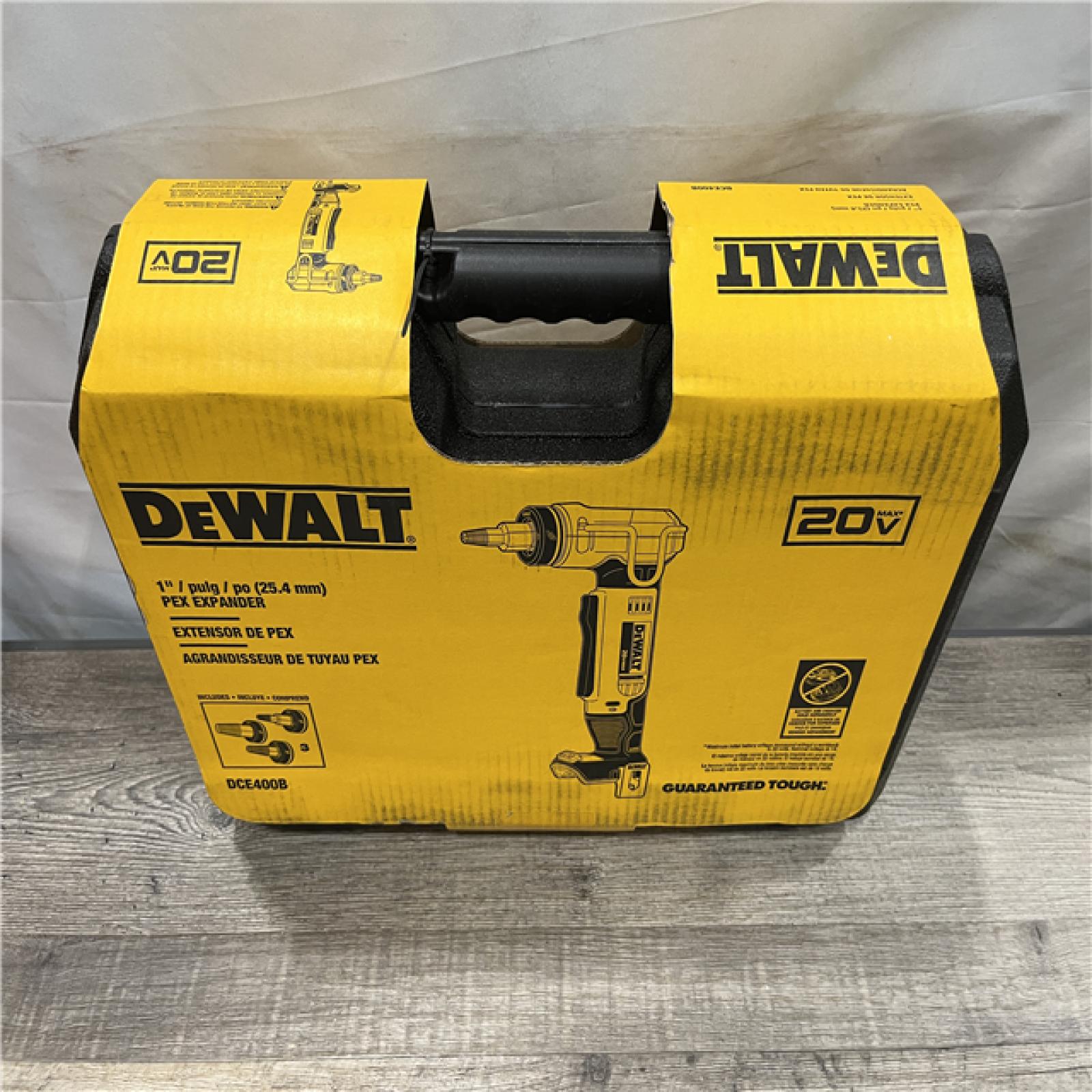 NEW - DEWALT 20V MAX Cordless 1 in. PEX Expansion Tool Kit
