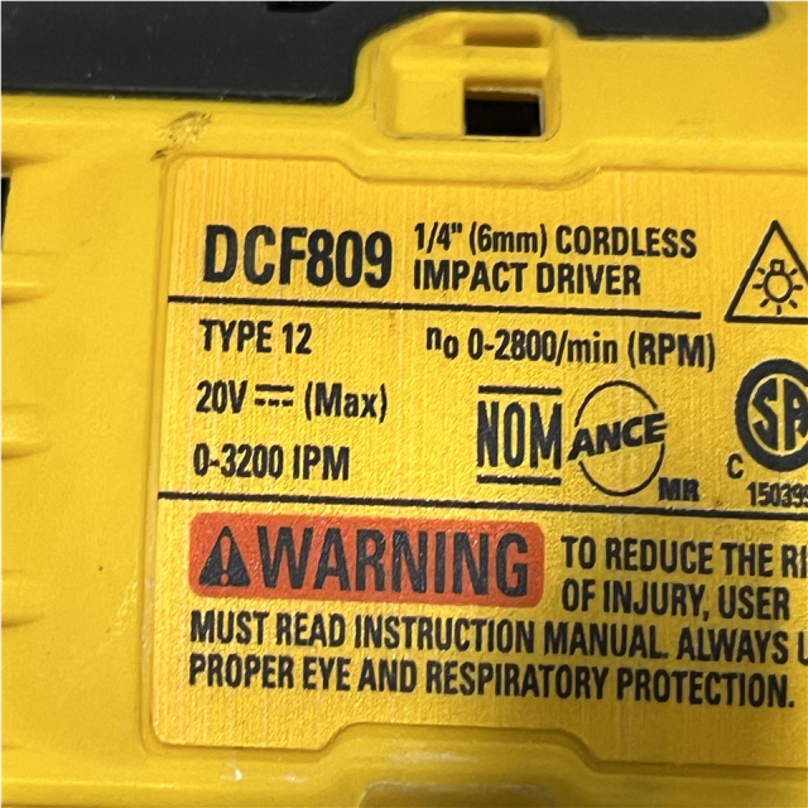 AS-IS DEWALT Atomic 20V Max Lithium-Ion Brushless Cordless Compact 1/4 in. Impact Driver Kit