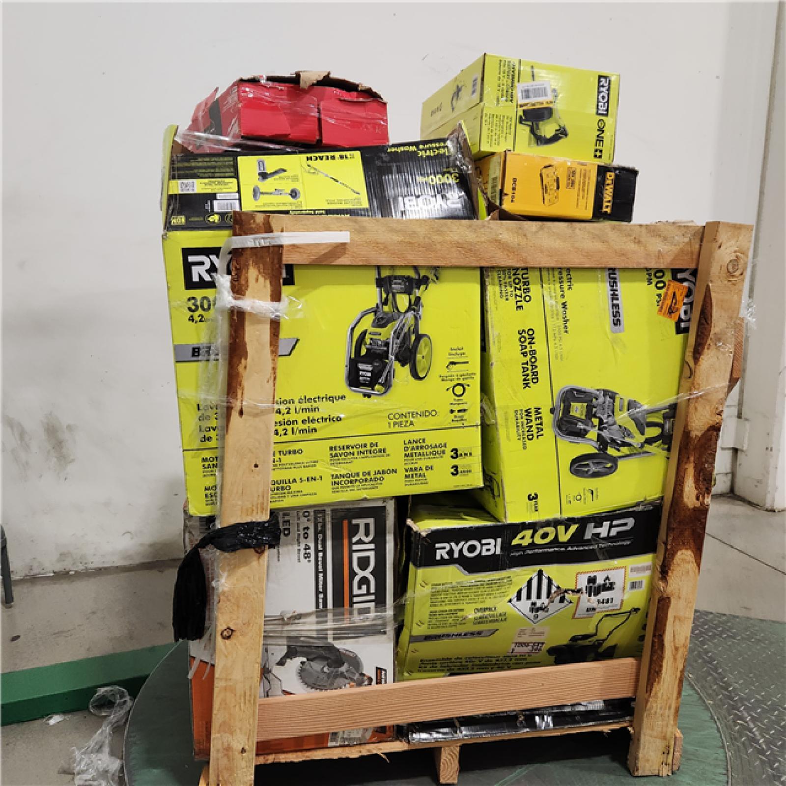 Dallas Location - As-Is Tool Pallet