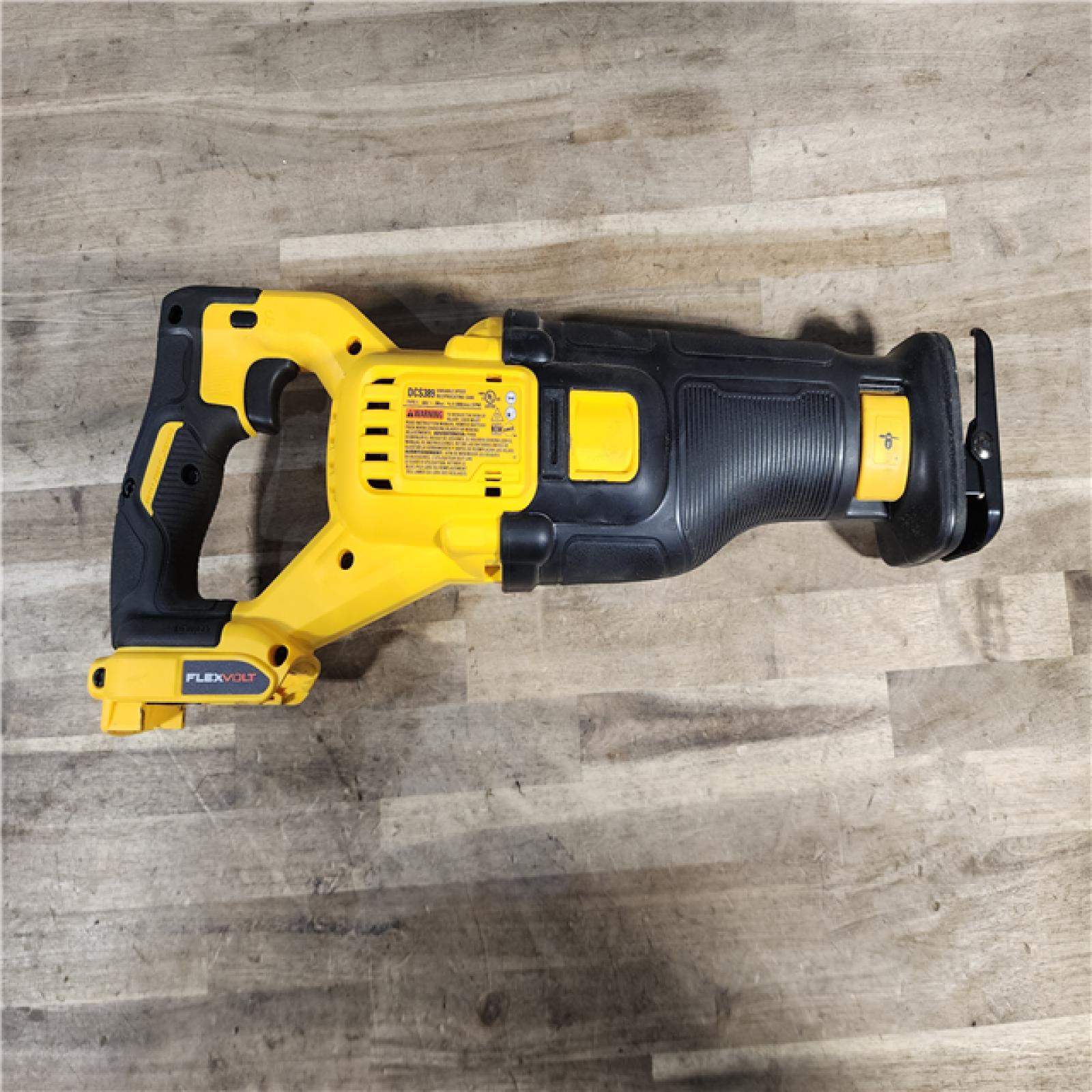 HOUSTON LOCATION - AS-IS FLEXVOLT 60V MAX Cordless Brushless Reciprocating Saw with (1) FLEXVOLT 6.0Ah Battery