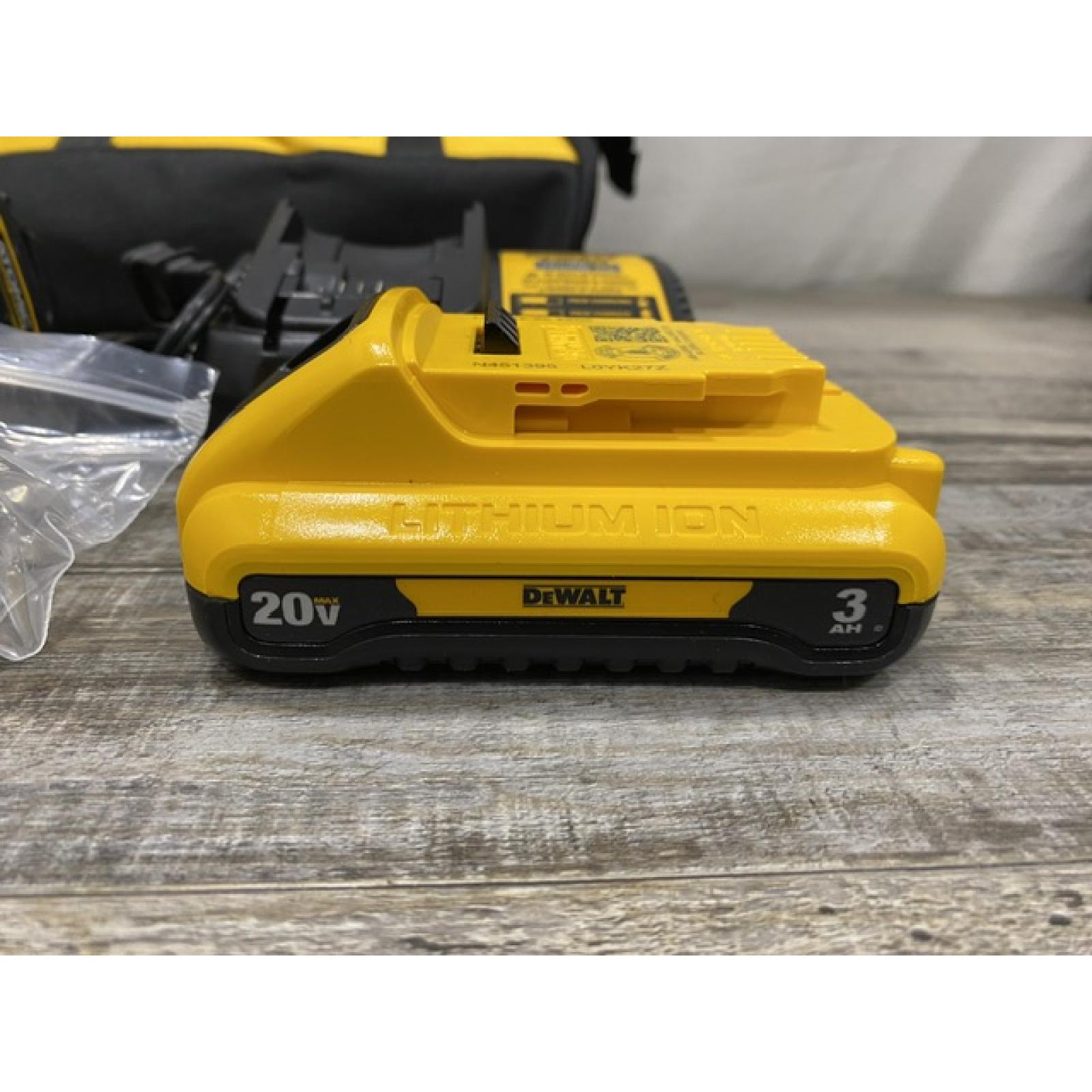 AS-IS DEWALT ATOMIC 20V Cordless 1/2 in. Compact Hammer Drill Kit