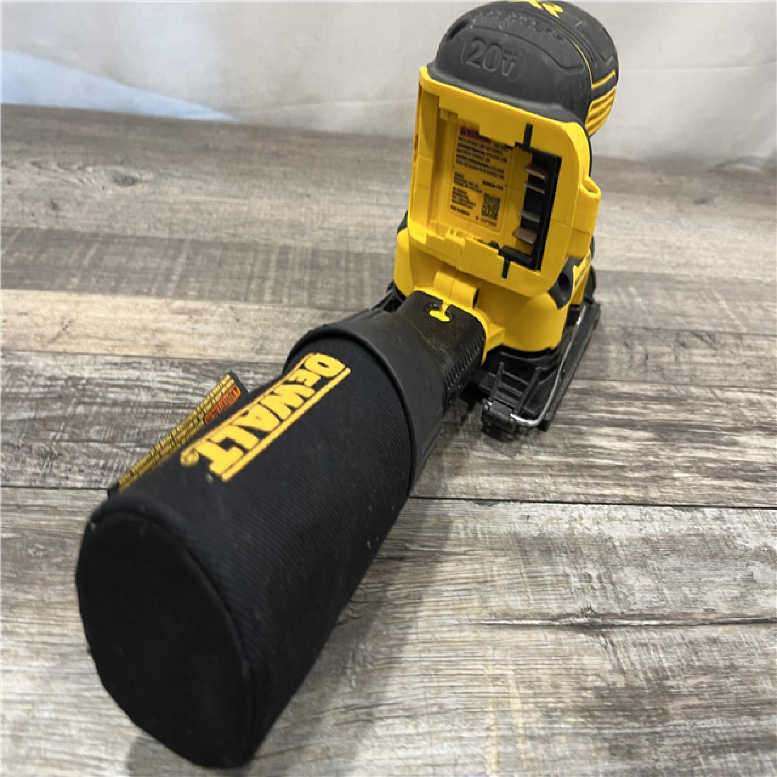 AS-IS DEWALT 20V MAX XR Brushless Cordless 1/4 Sheet Variable Speed Sander (Tool Only)