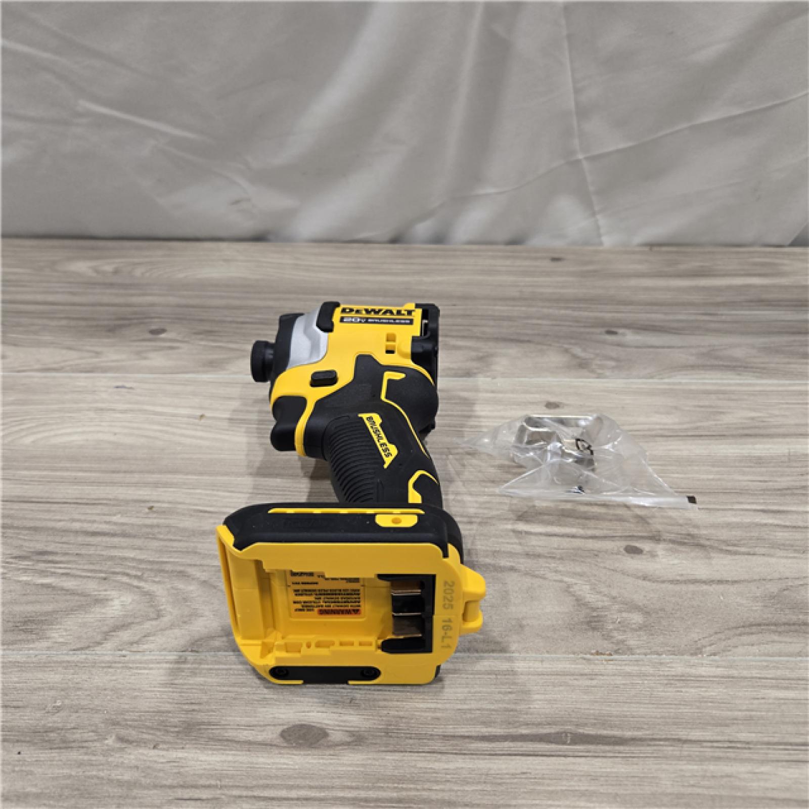 AS-IS DeWalt DCF850B 20V Cordless Compact 1/4 Impact Driver (Tool Only)