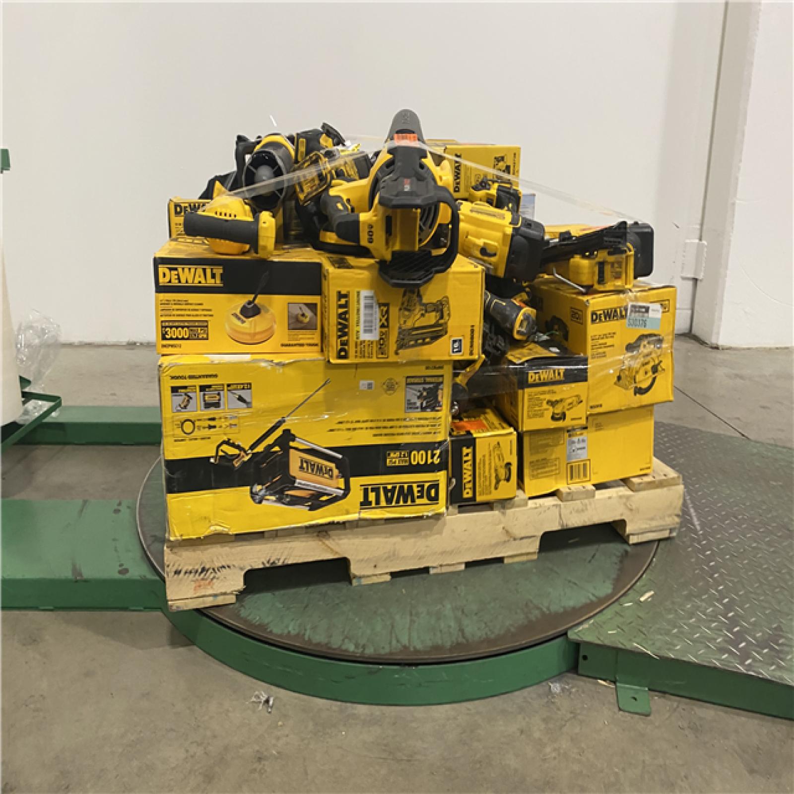 Dallas Location - As-Is Tool Pallet